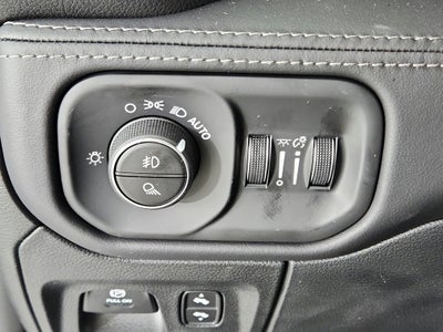 2027 RAM Ram 1500 Limited 4x4 Crew Cab 5'7" Box