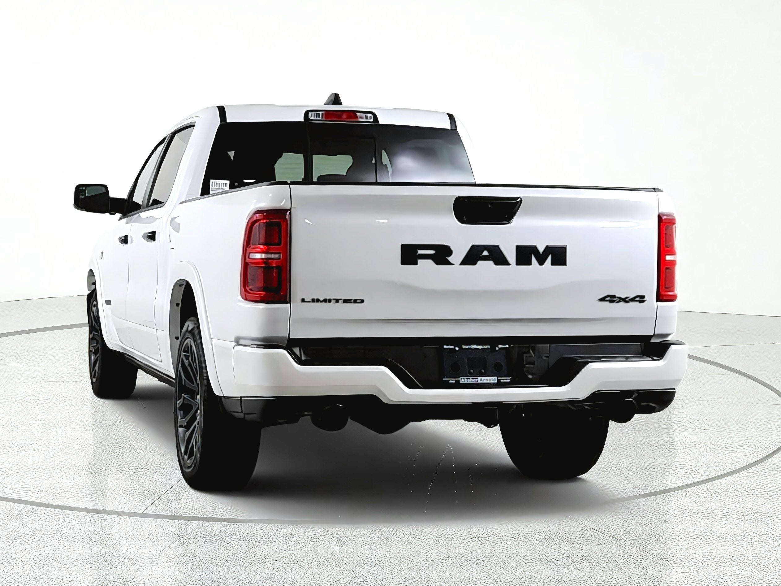 2026 RAM Ram 1500 Limited 4x4 Crew Cab 5'7" Box