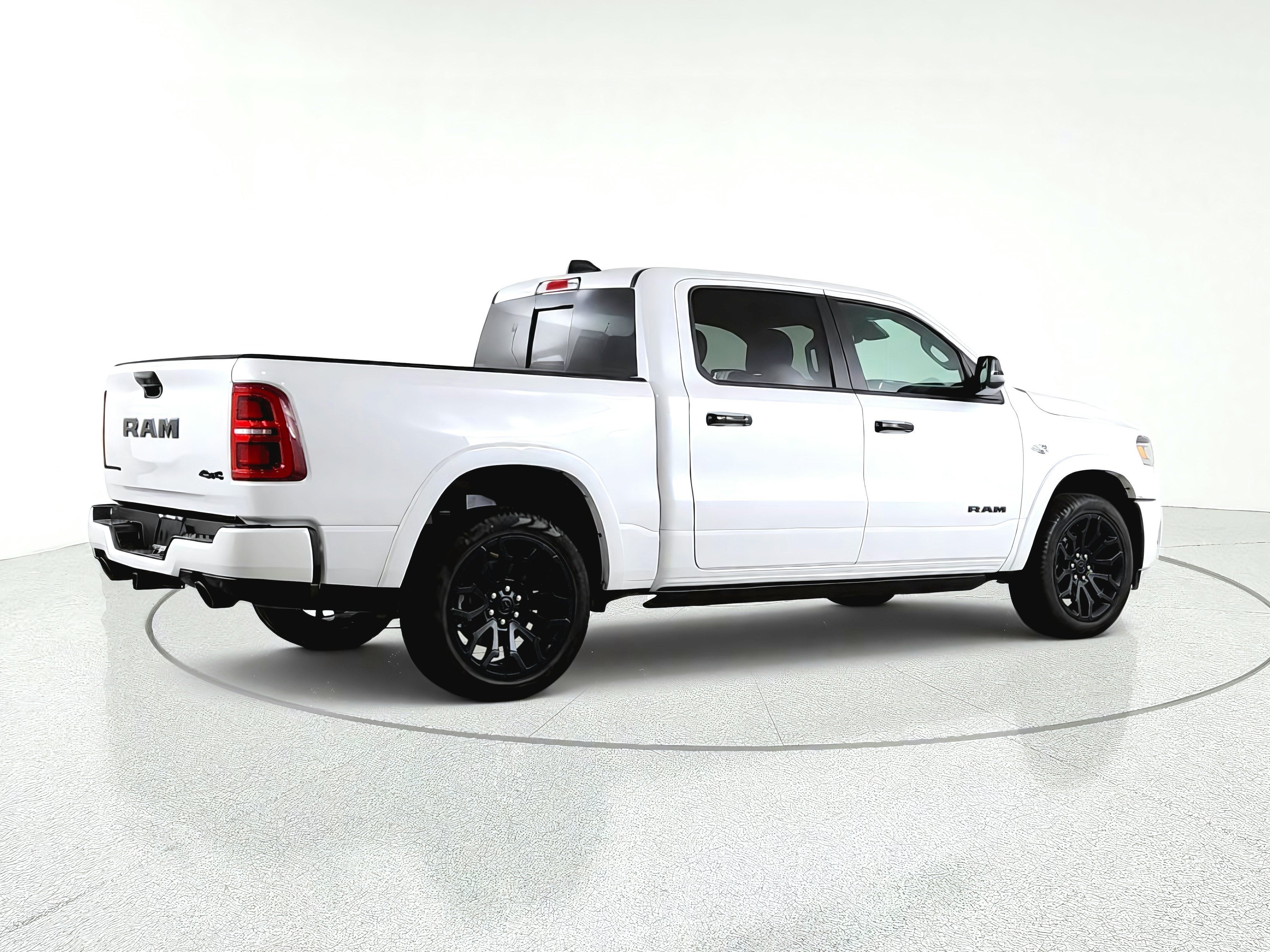 2026 RAM Ram 1500 Limited 4x4 Crew Cab 5'7" Box