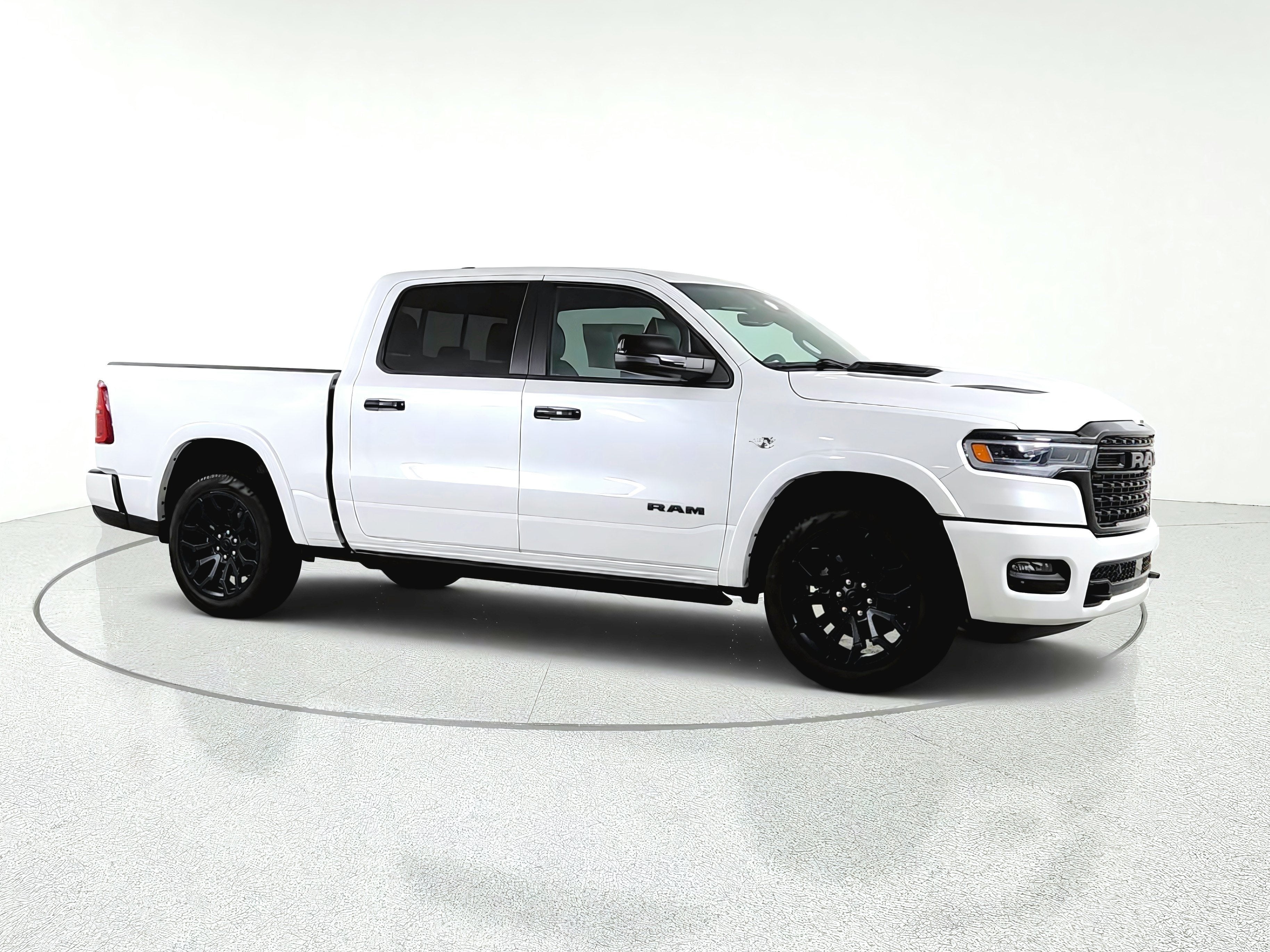 2026 RAM Ram 1500 Limited 4x4 Crew Cab 5'7" Box
