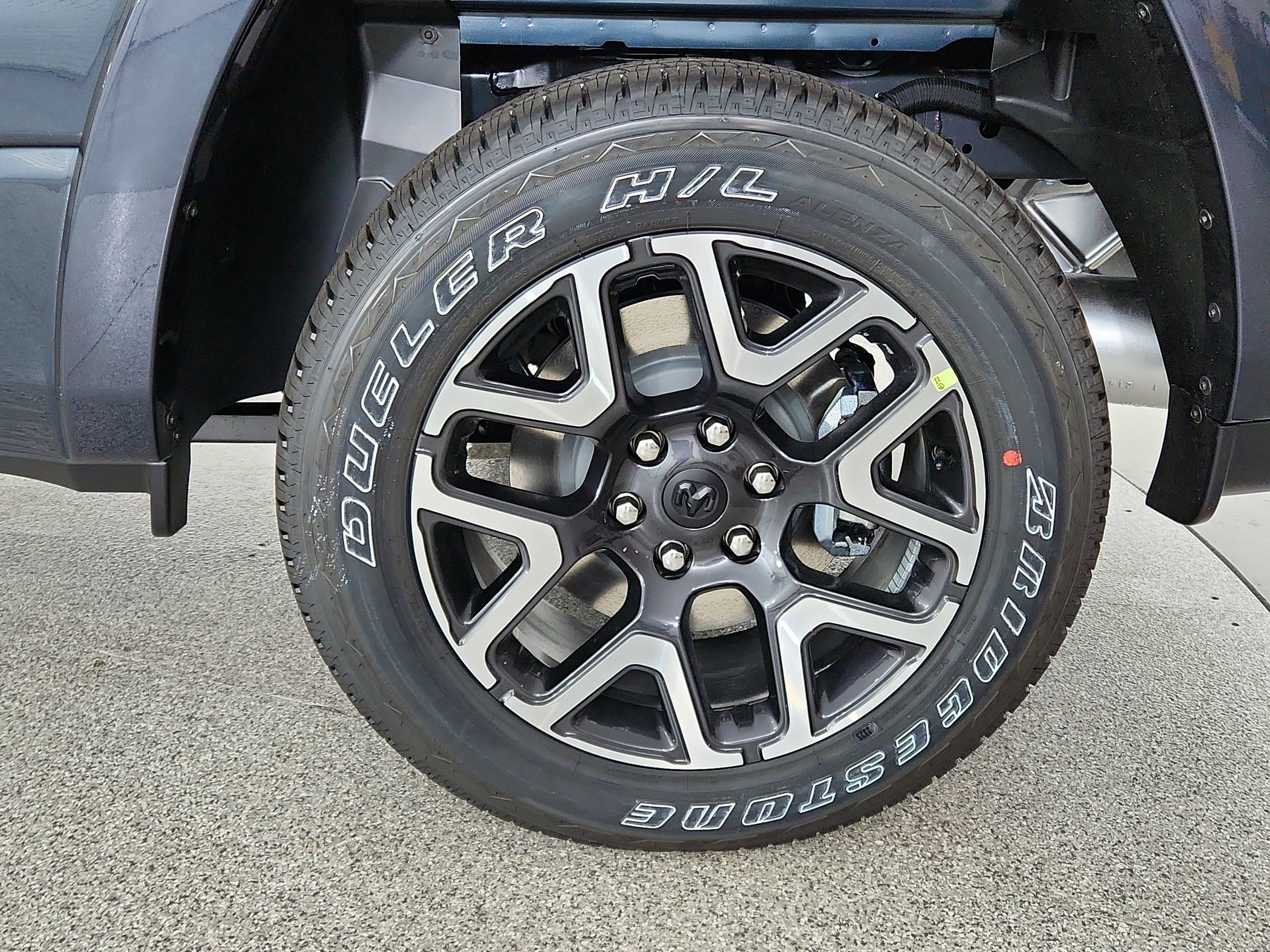 2026 RAM Ram 1500 RAM 1500 LARAMIE CREW CAB 4X4 (144.5 IN WB 5 FT 7 IN BOX)