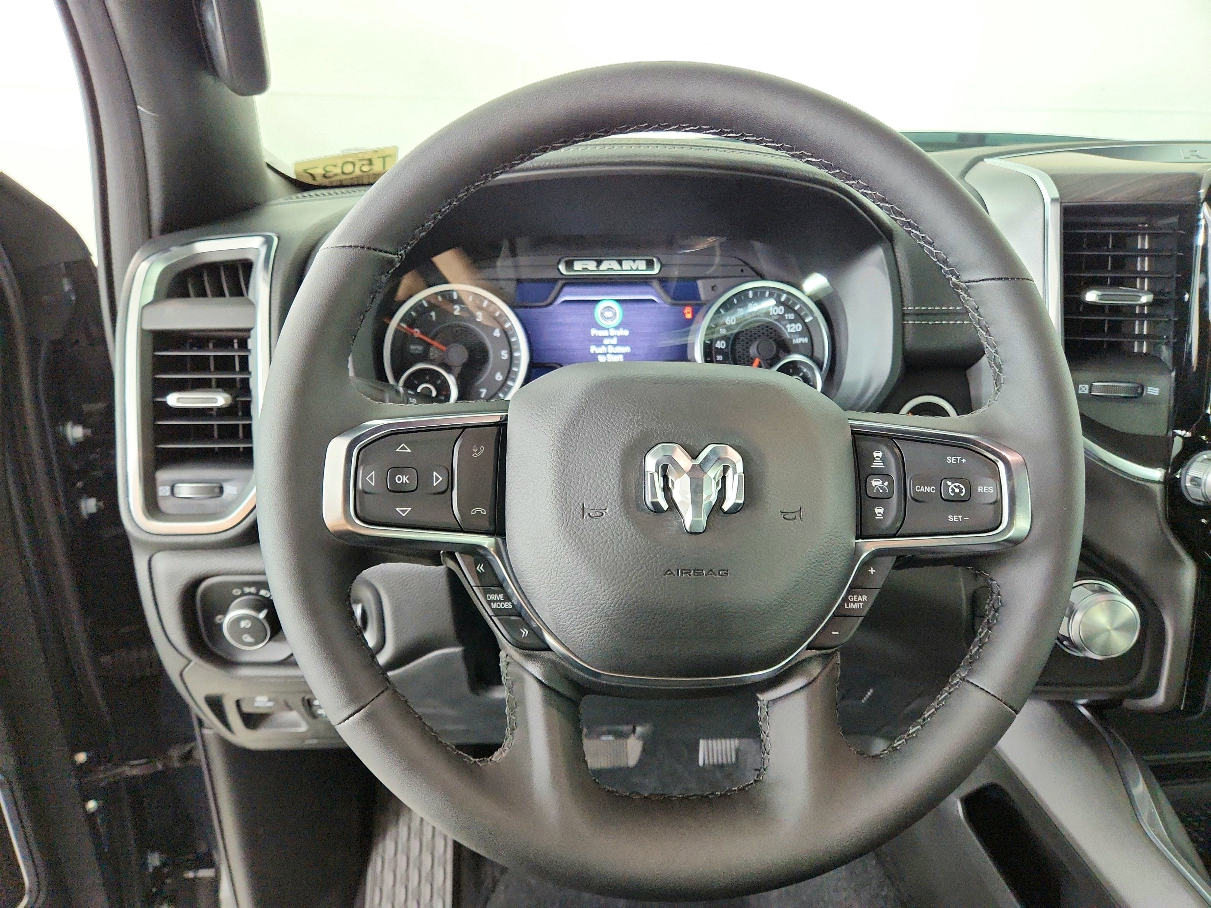 2026 RAM Ram 1500 RAM 1500 LARAMIE CREW CAB 4X4 (144.5 IN WB 5 FT 7 IN BOX)