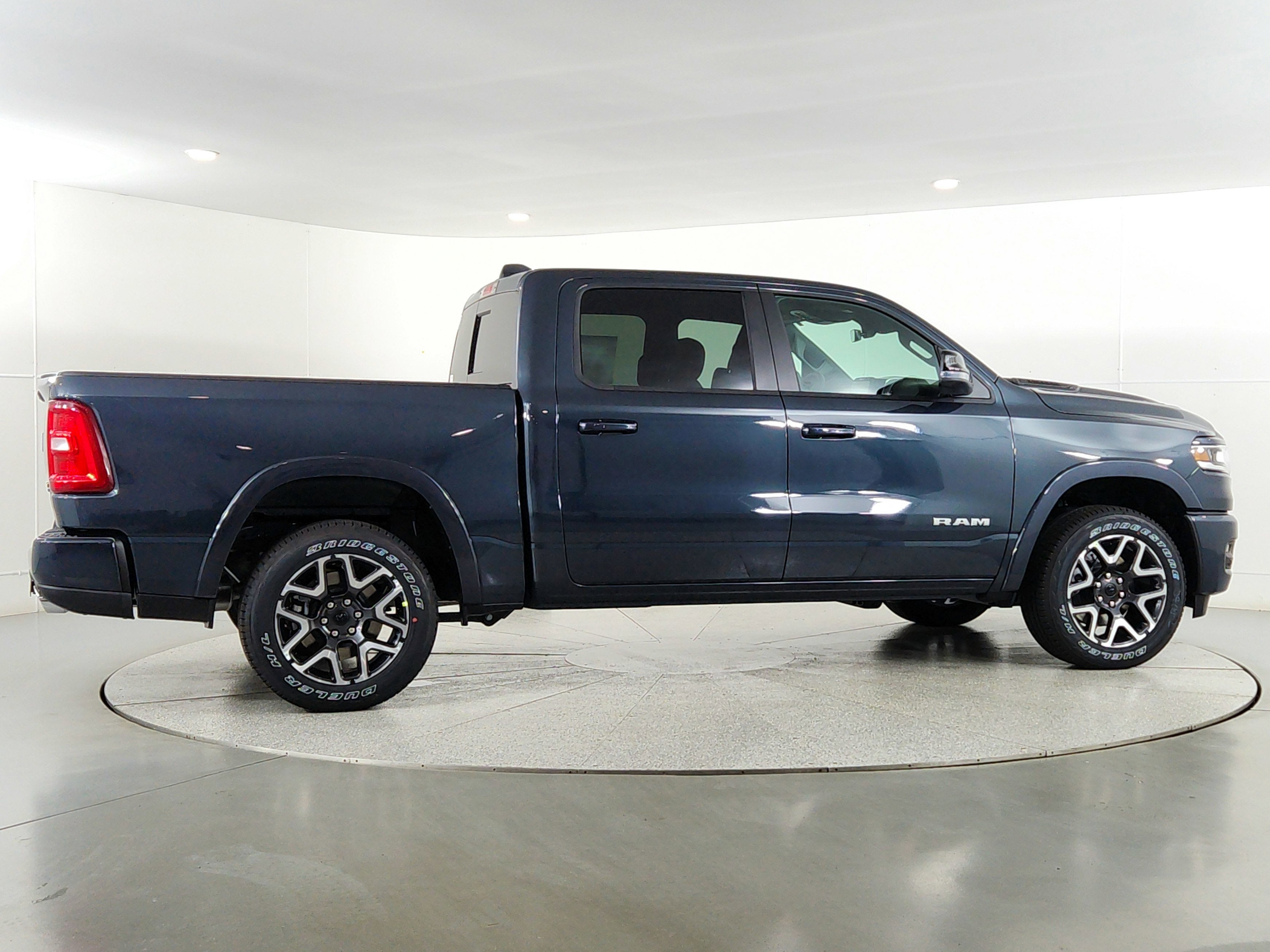 2026 RAM Ram 1500 RAM 1500 LARAMIE CREW CAB 4X4 (144.5 IN WB 5 FT 7 IN BOX)