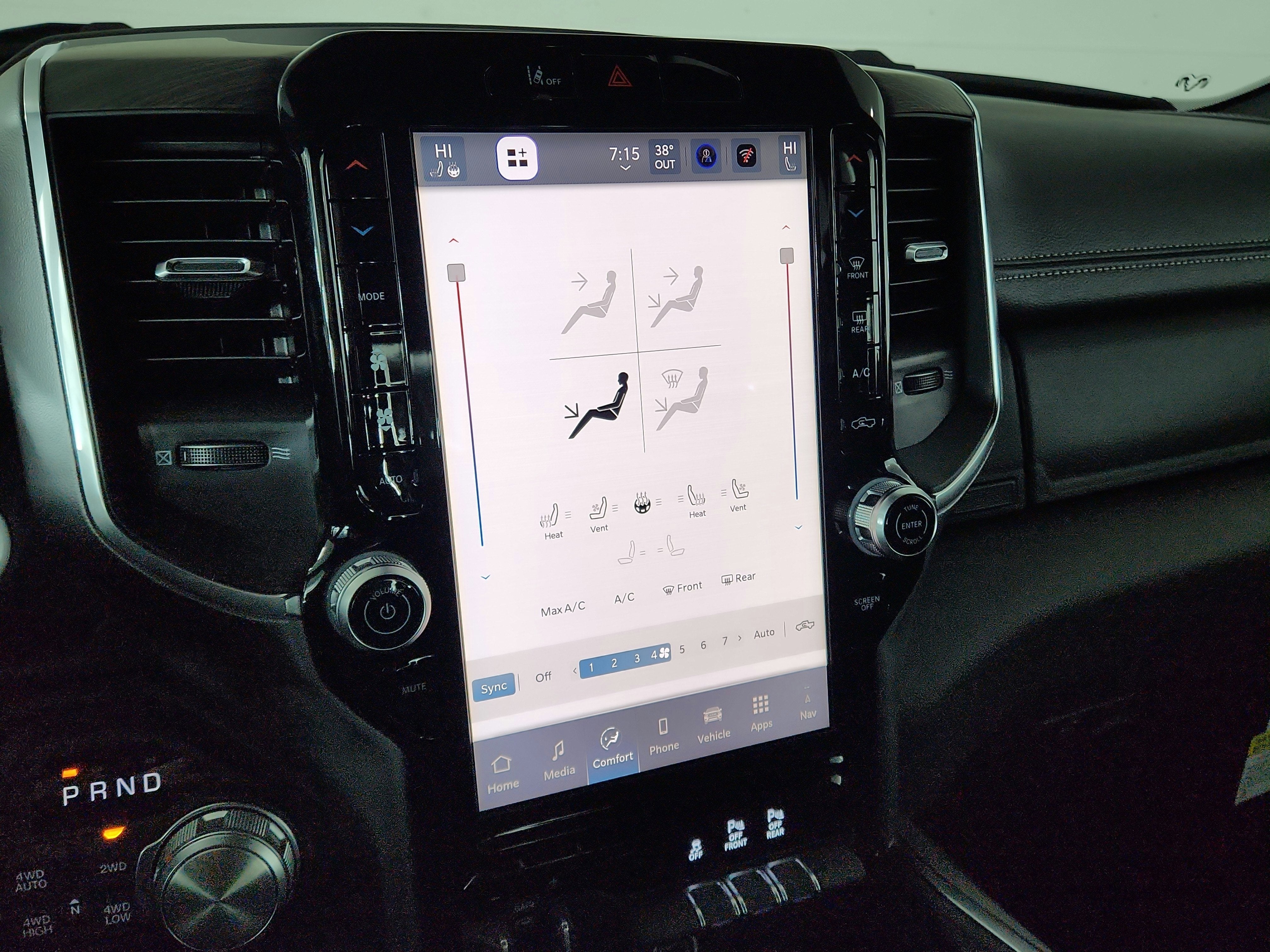 2026 RAM Ram 1500 RAM 1500 LARAMIE CREW CAB 4X4 (144.5 IN WB 5 FT 7 IN BOX)