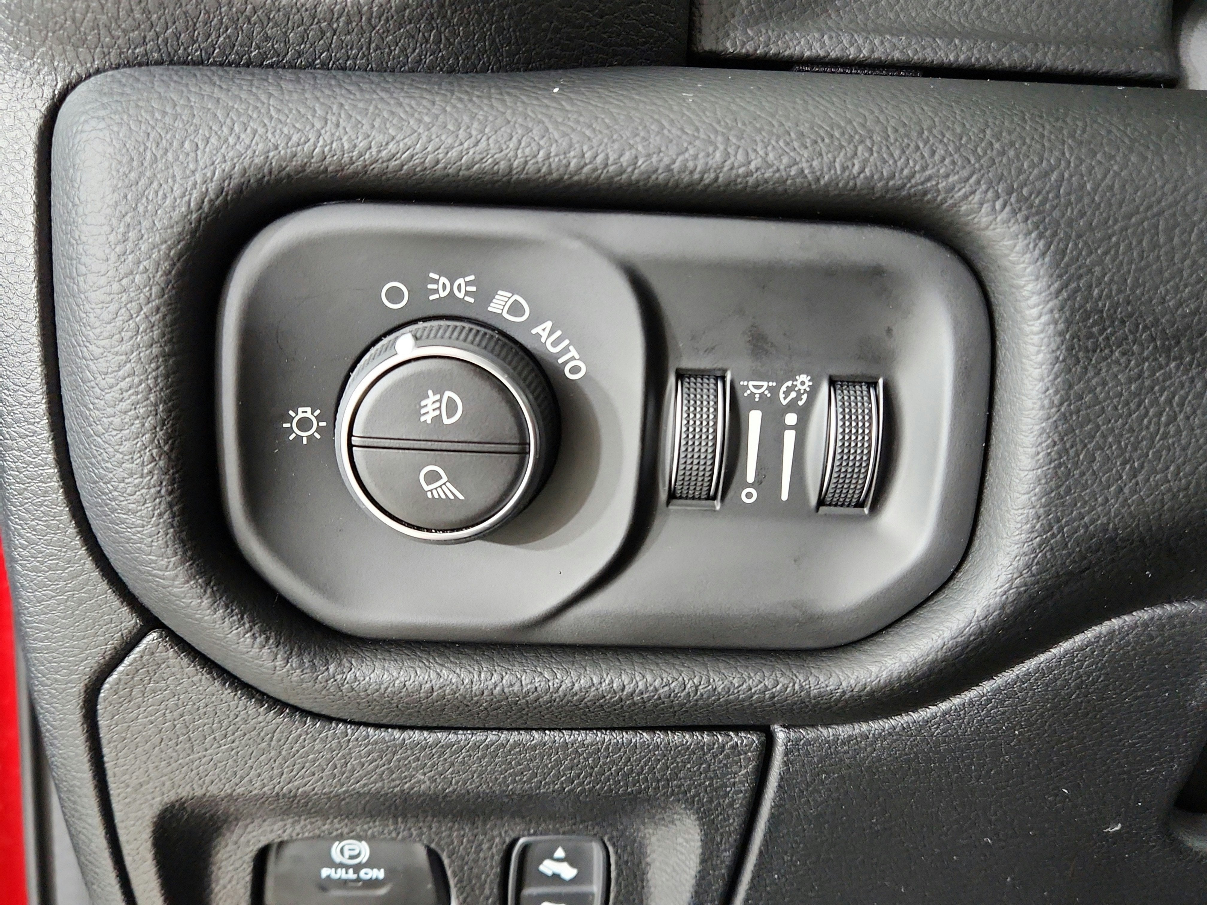 2026 RAM Ram 1500 RAM 1500 LARAMIE CREW CAB 4X4 (144.5 IN WB 5 FT 7 IN BOX)