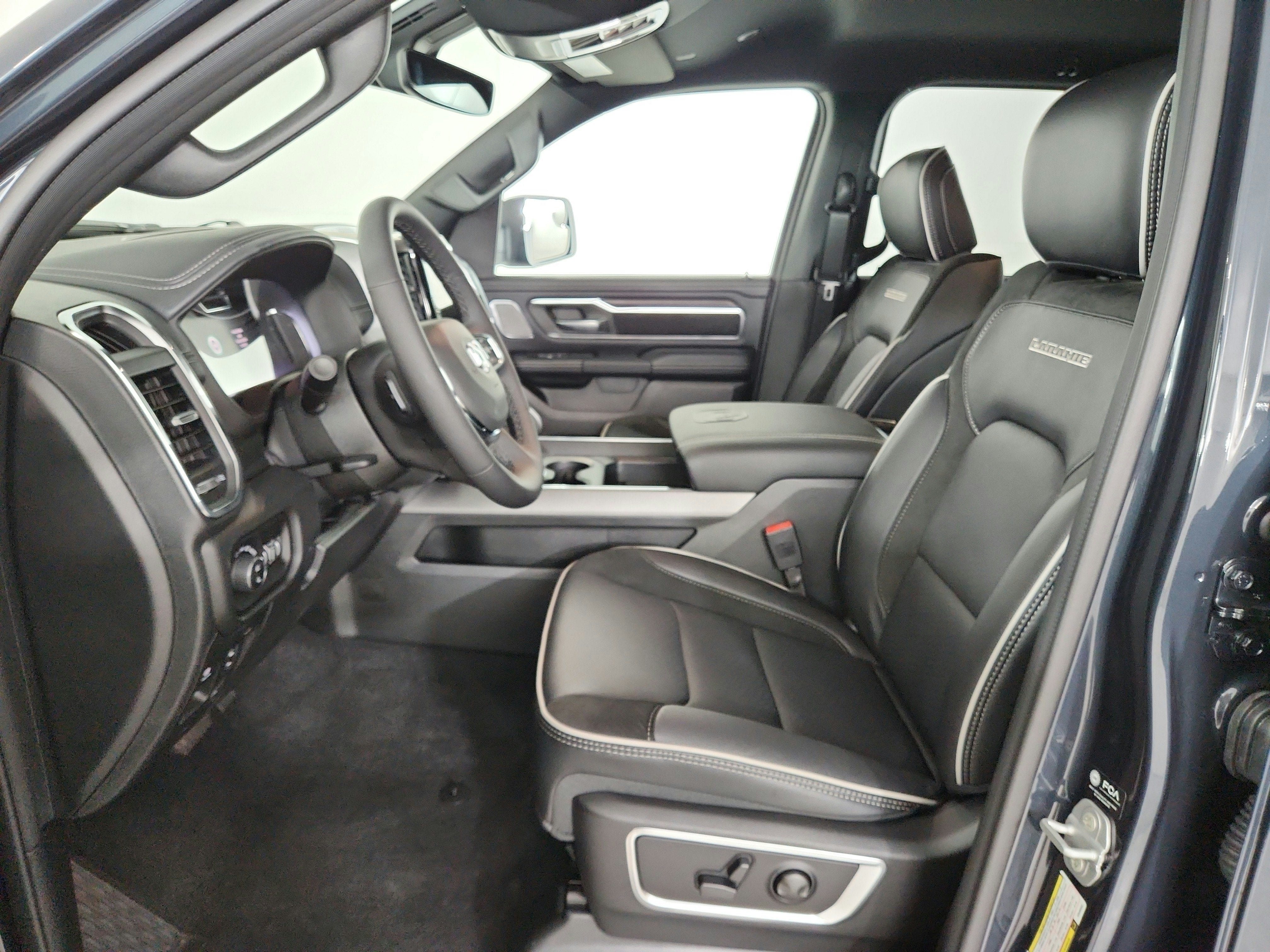 2027 RAM Ram 1500 Laramie