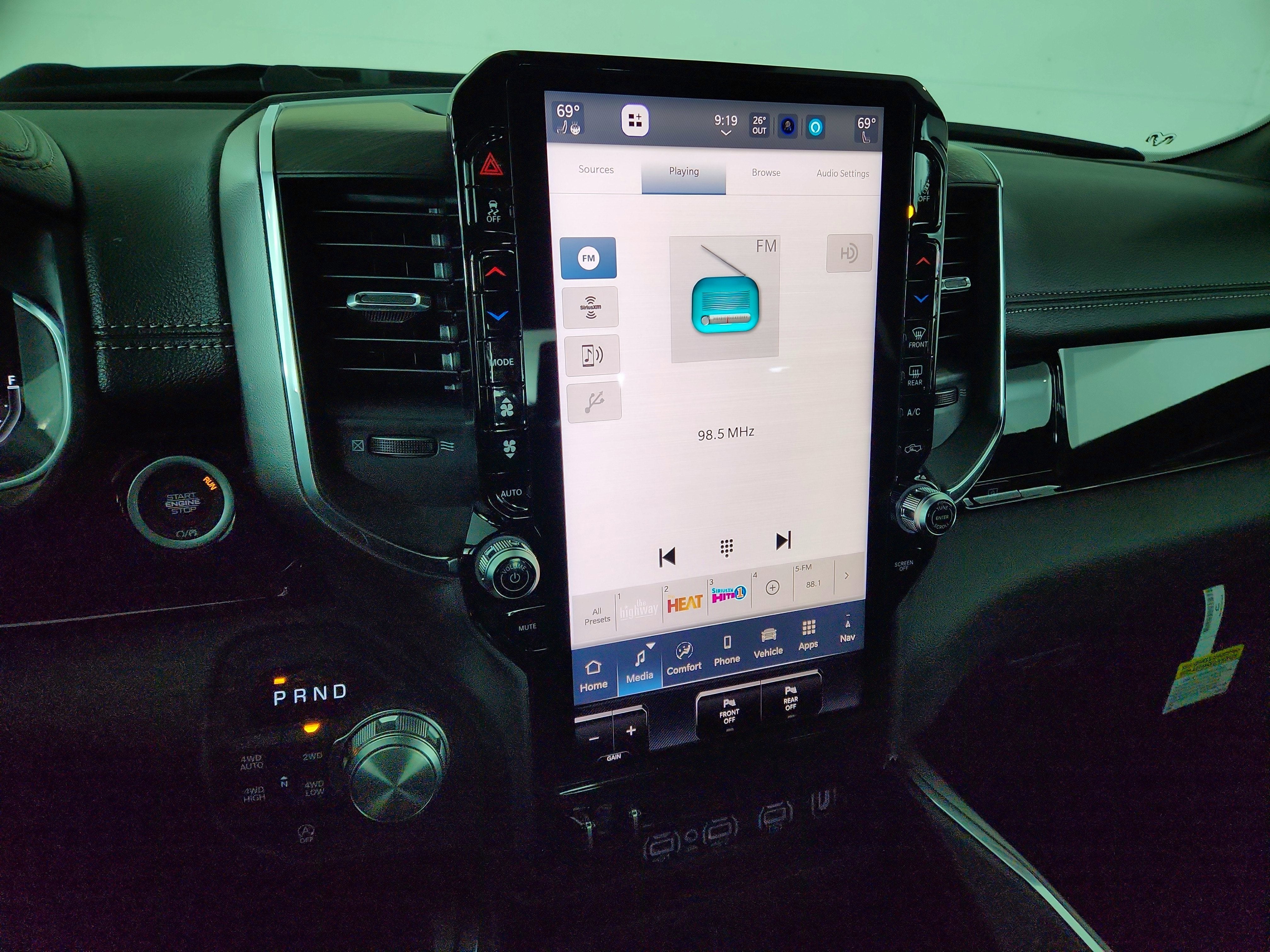 2026 RAM Ram 1500 RAM 1500 LARAMIE CREW CAB 4X4 (144.5 IN WB 5 FT 7 IN BOX)