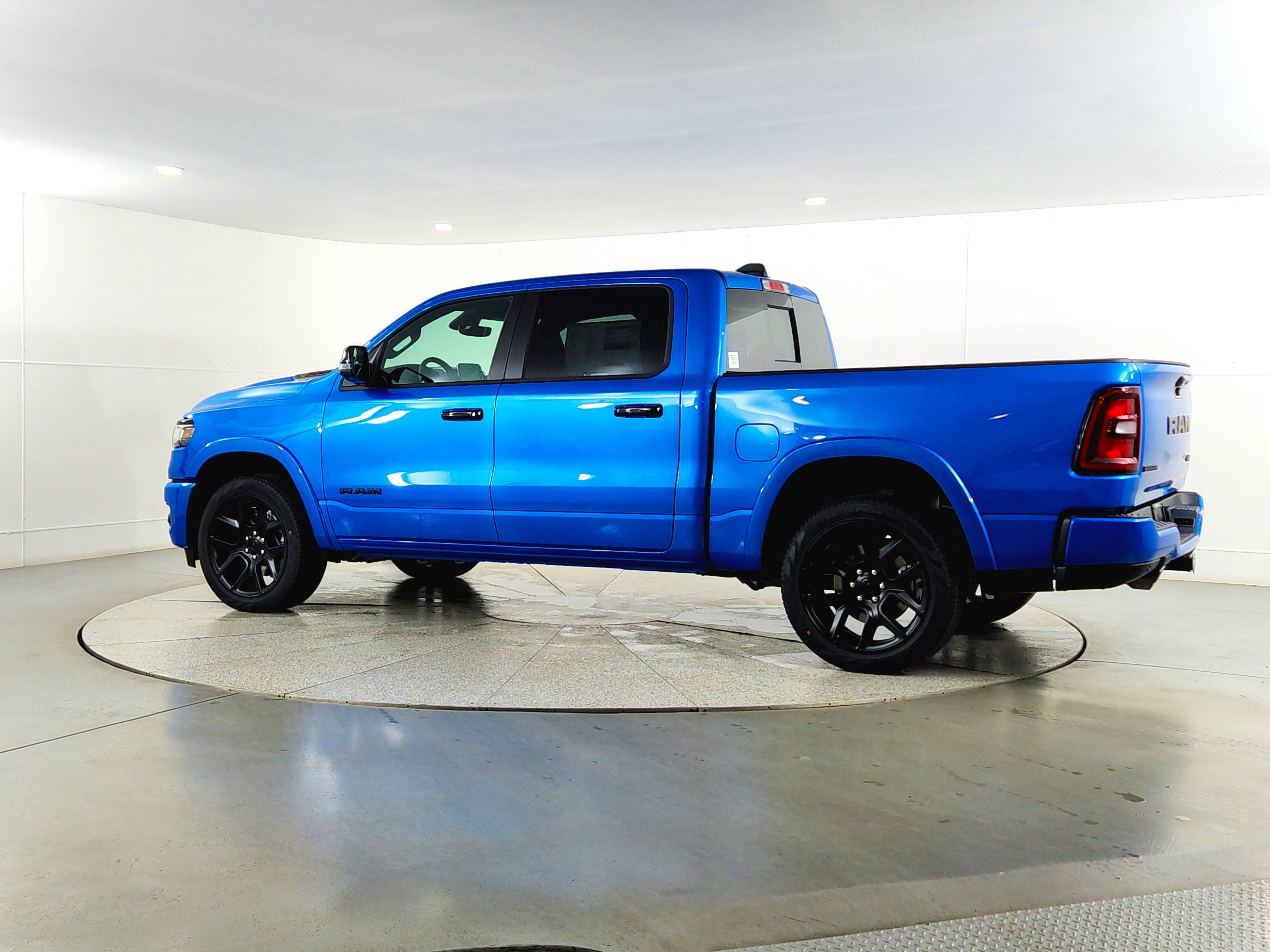 2026 RAM Ram 1500 RAM 1500 LARAMIE CREW CAB 4X4 (144.5 IN WB 5 FT 7 IN BOX)