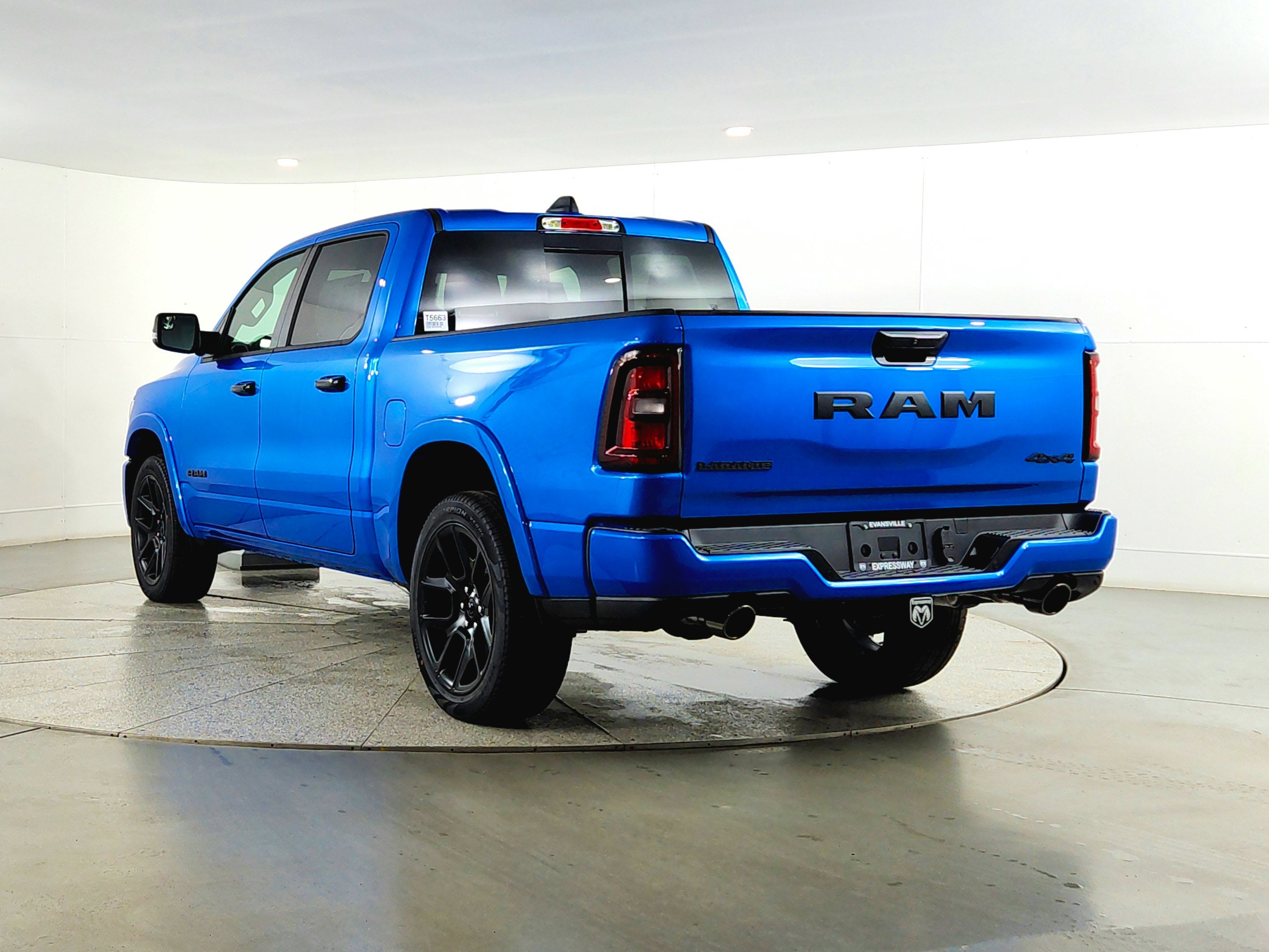 2026 RAM Ram 1500 RAM 1500 LARAMIE CREW CAB 4X4 (144.5 IN WB 5 FT 7 IN BOX)