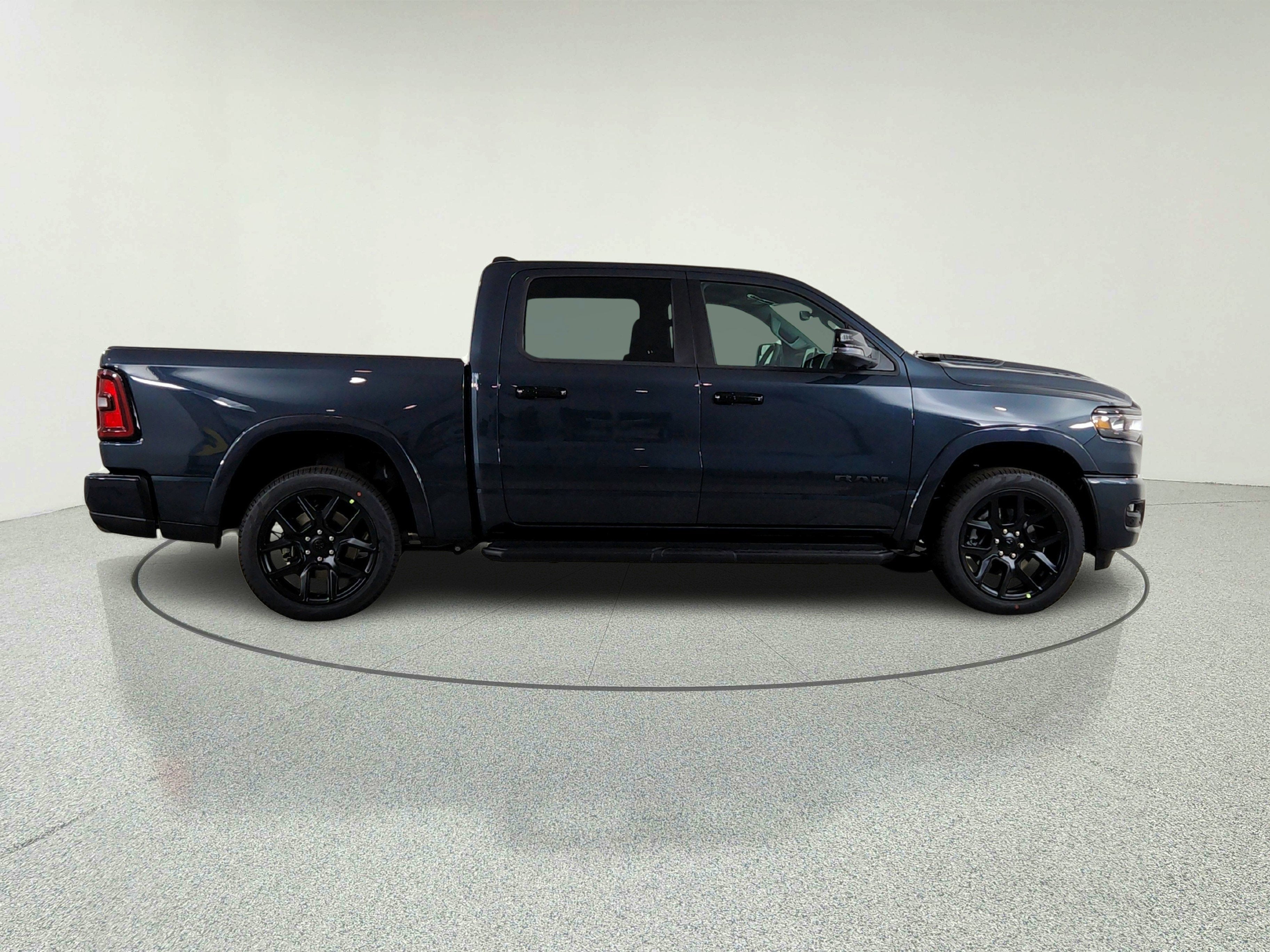 2026 RAM Ram 1500 RAM 1500 LARAMIE CREW CAB 4X4 (144.5 IN WB 5 FT 7 IN BOX)