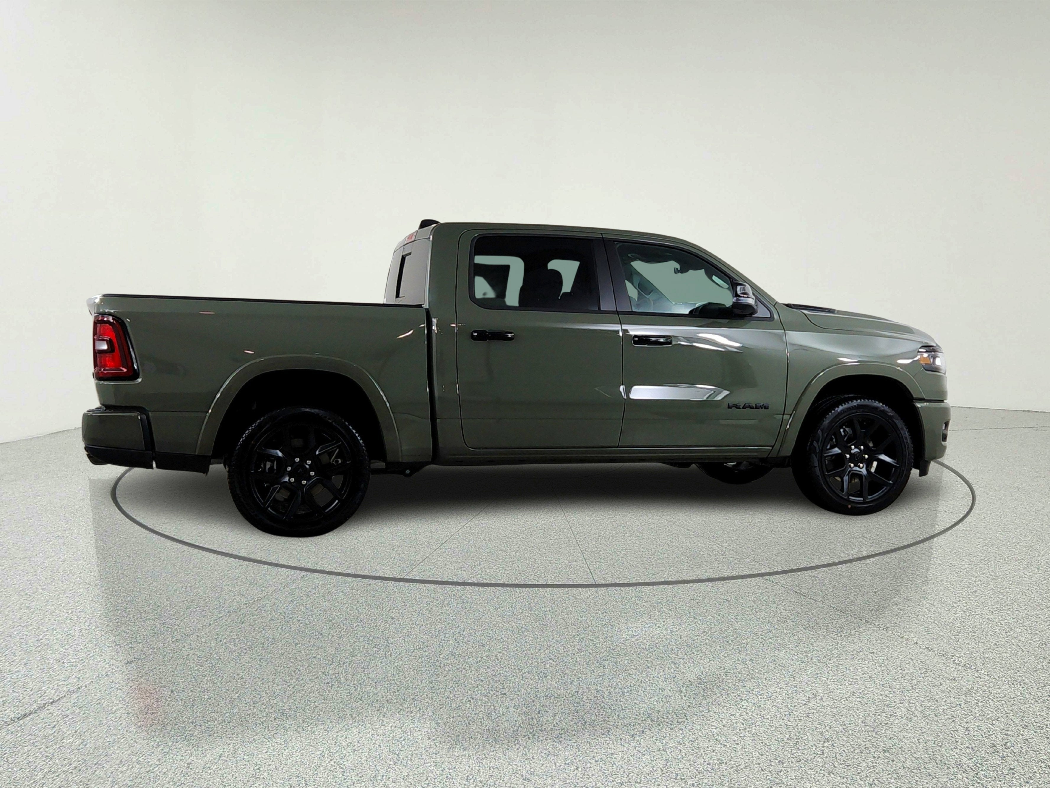 2026 RAM Ram 1500 RAM 1500 LARAMIE CREW CAB 4X4 (144.5 IN WB 5 FT 7 IN BOX)