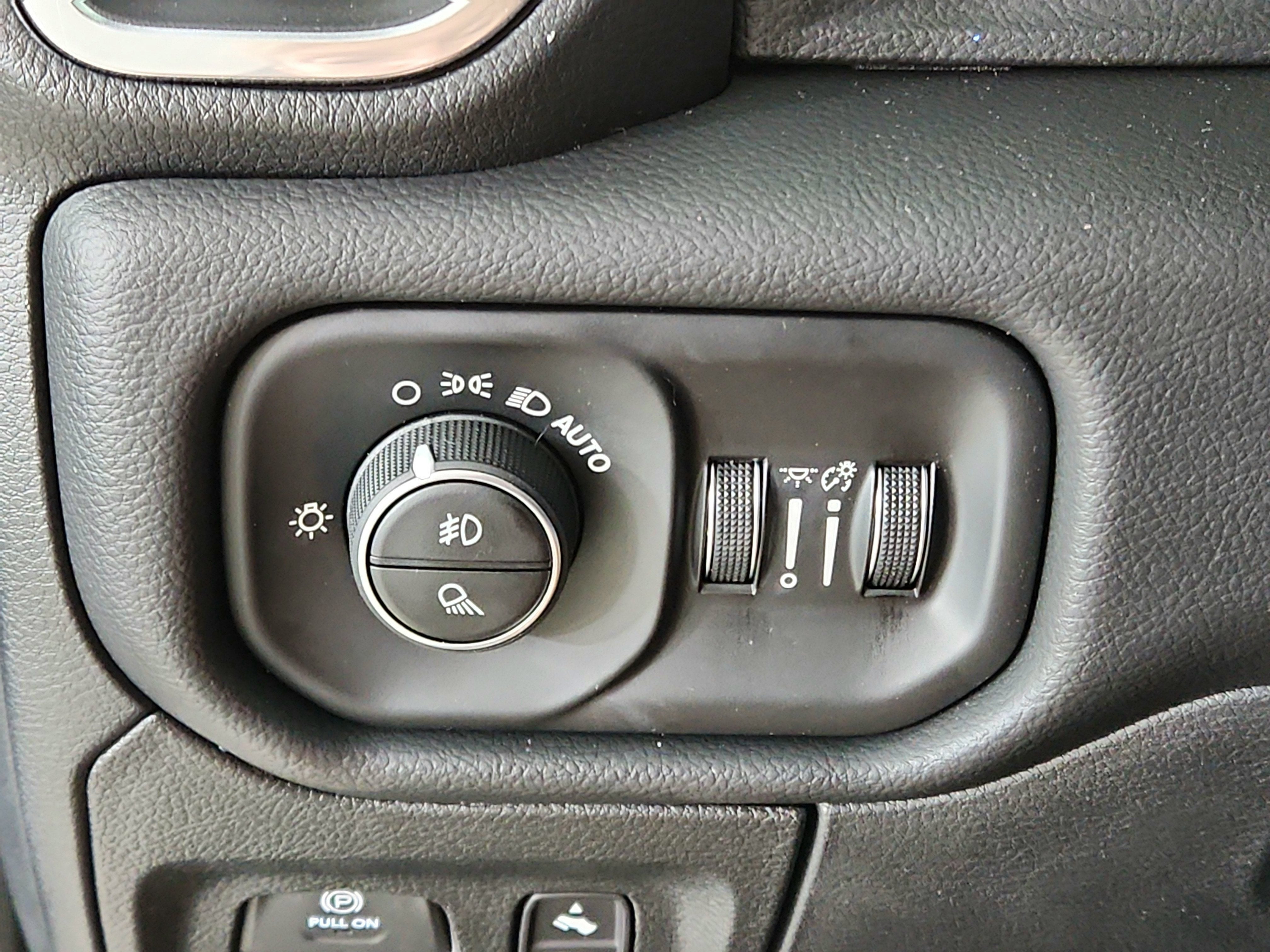 2026 RAM Ram 1500 Laramie