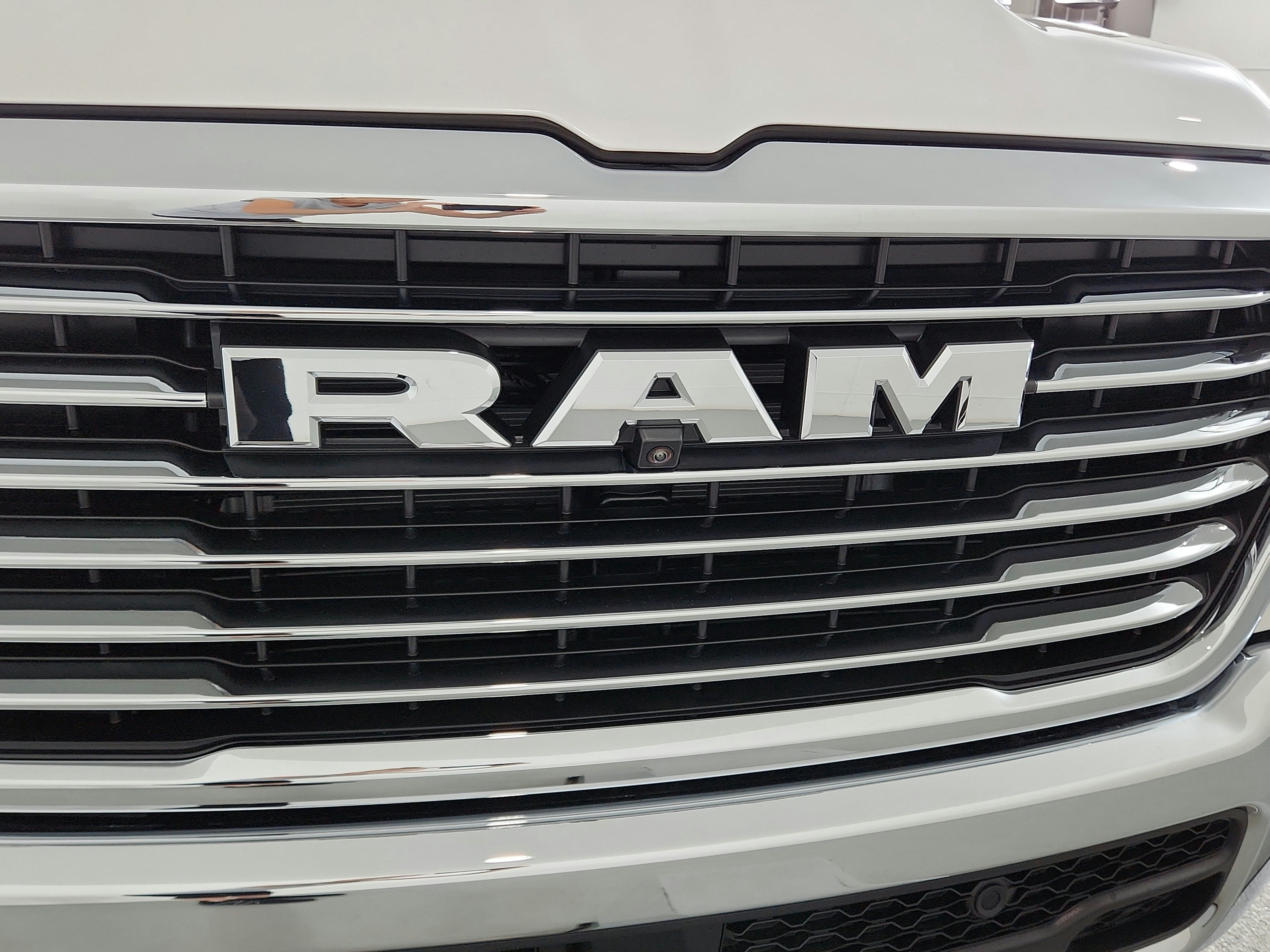 2027 RAM Ram 1500 Laramie 4x4 Crew Cab 5'7" Box