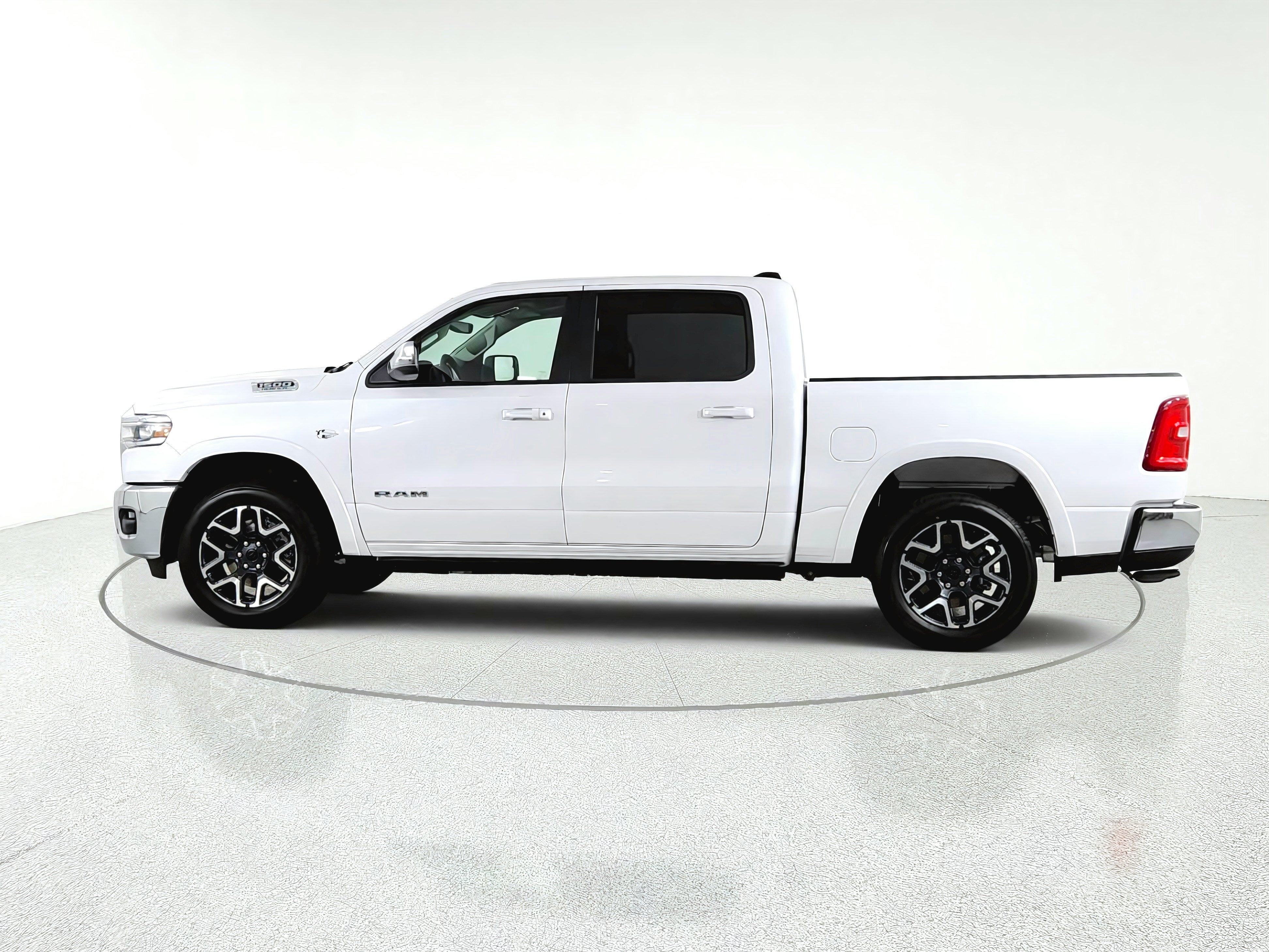 2027 RAM Ram 1500 Laramie 4x4 Crew Cab 5'7" Box