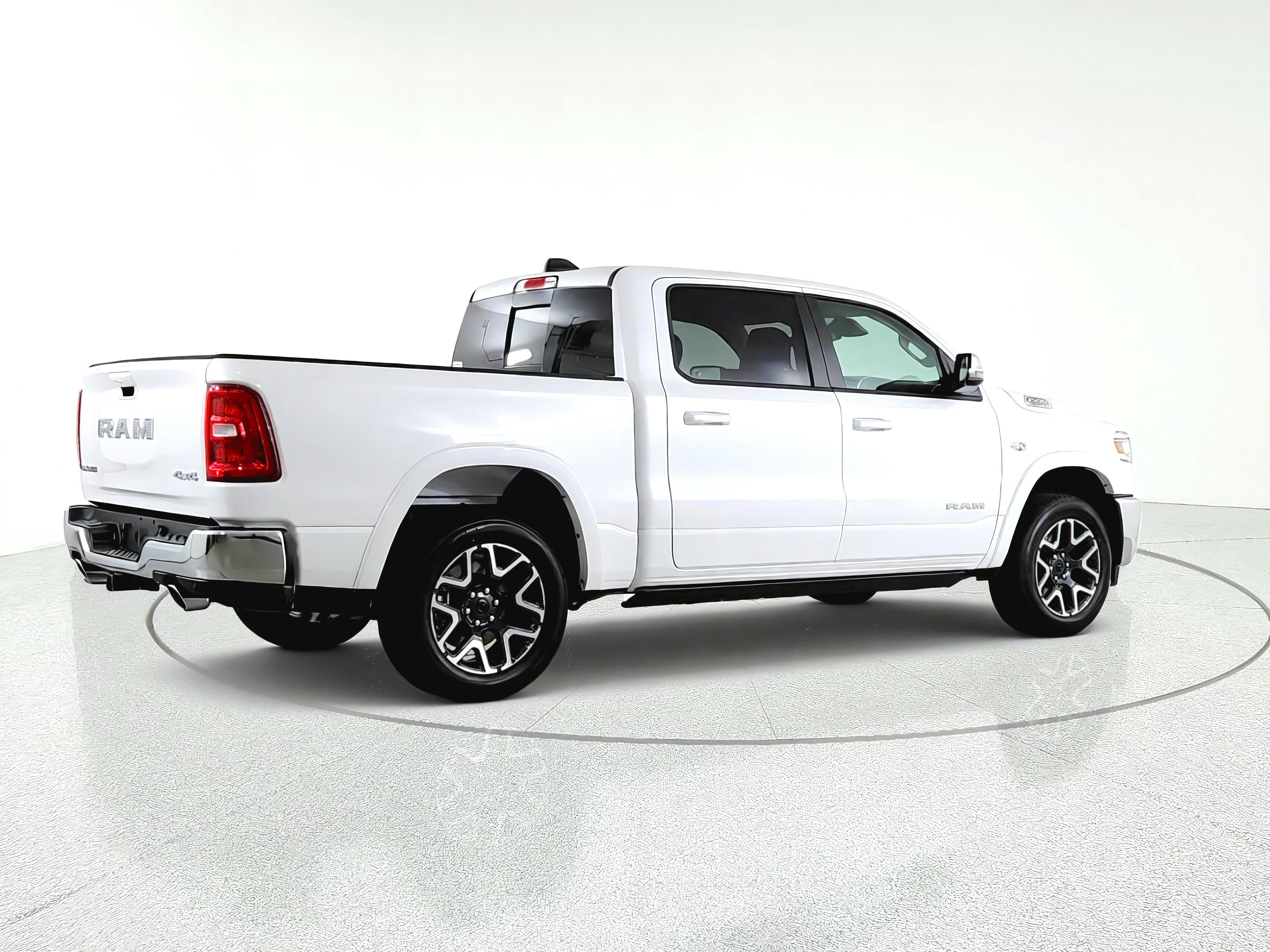 2027 RAM Ram 1500 Laramie 4x4 Crew Cab 5'7" Box