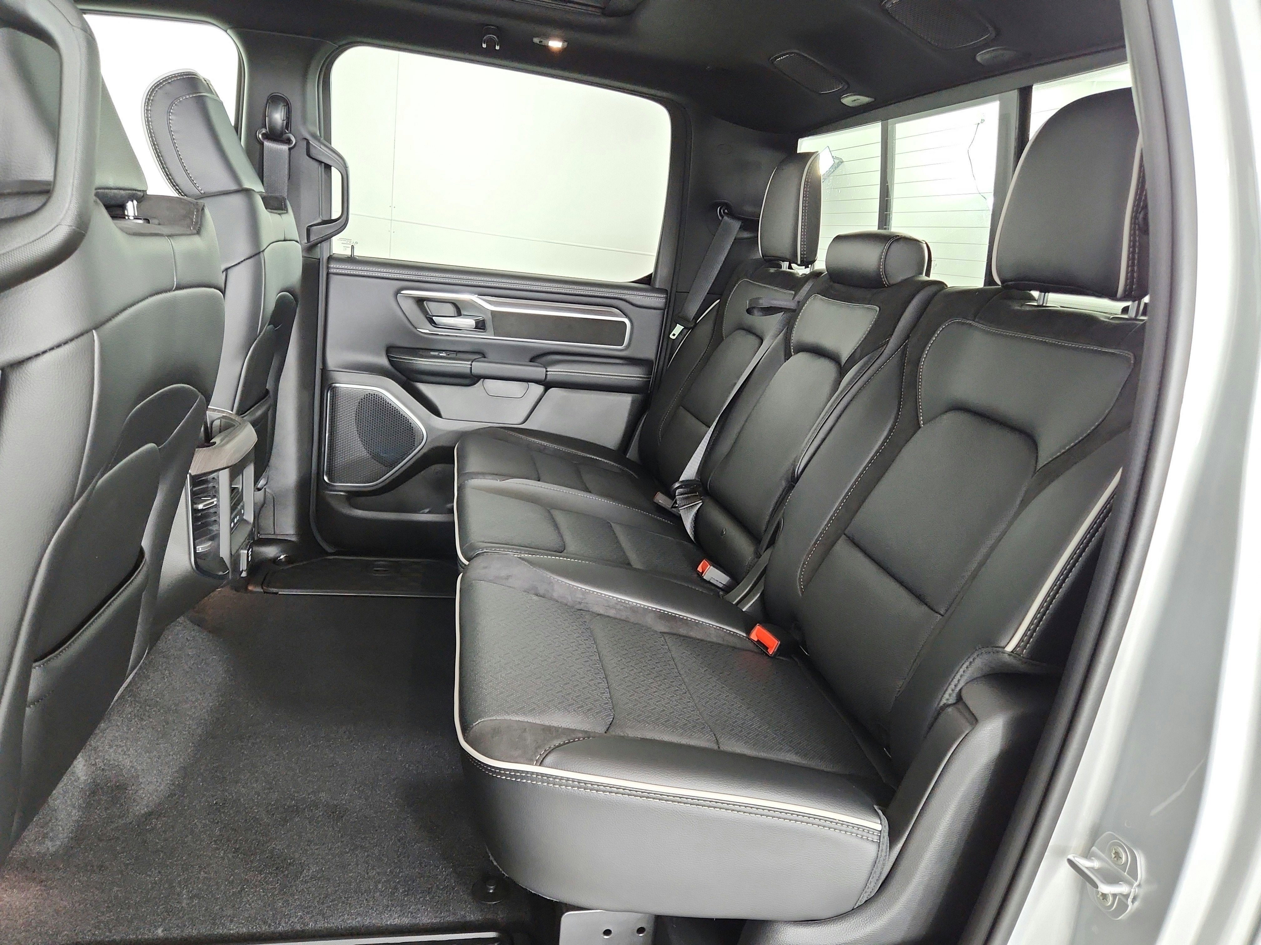 2026 RAM Ram 1500 RAM 1500 LARAMIE CREW CAB 4X4 (144.5 IN WB 5 FT 7 IN BOX)