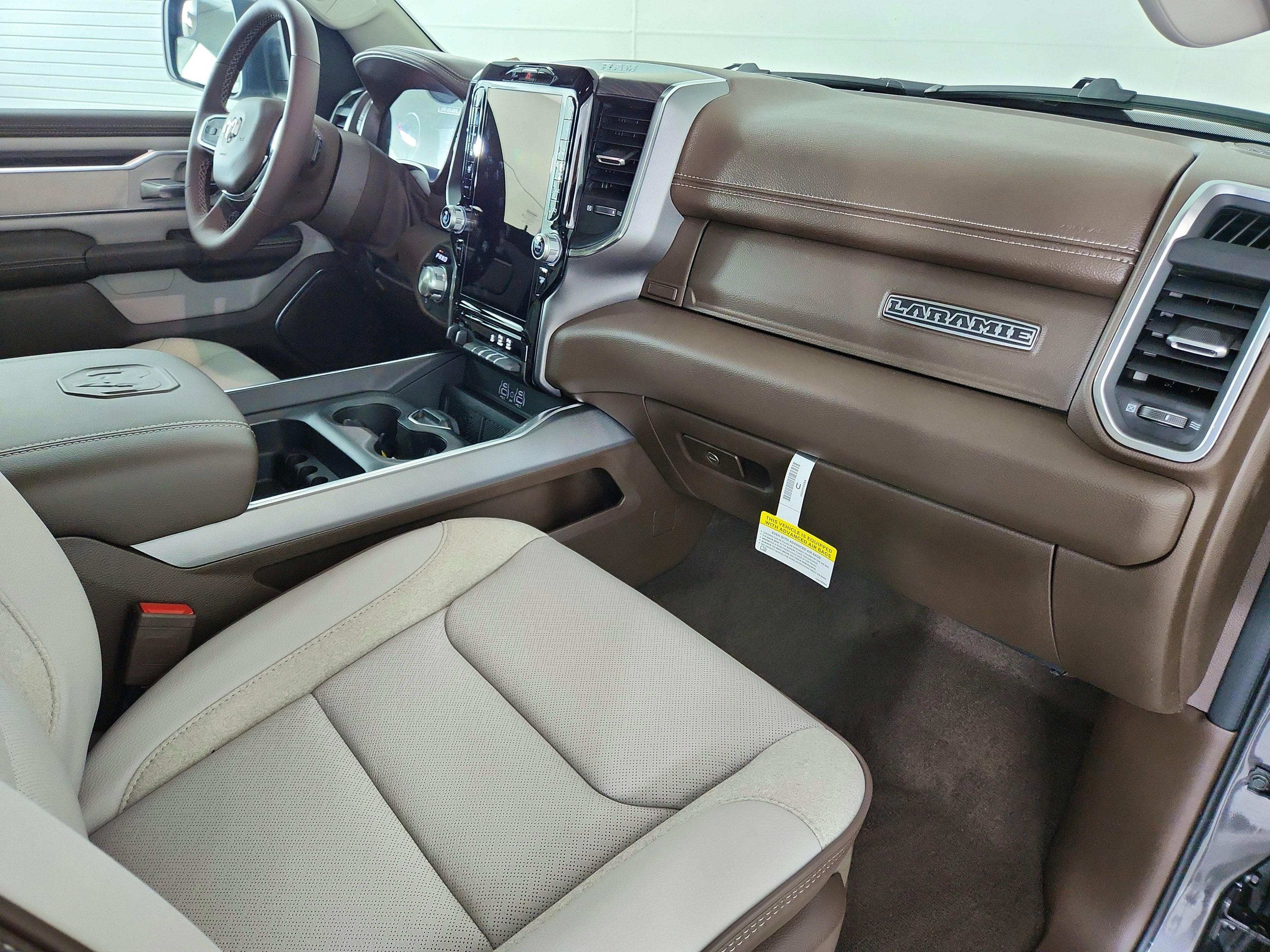 2026 RAM Ram 1500 RAM 1500 LARAMIE CREW CAB 4X4 (144.5 IN WB 5 FT 7 IN BOX)