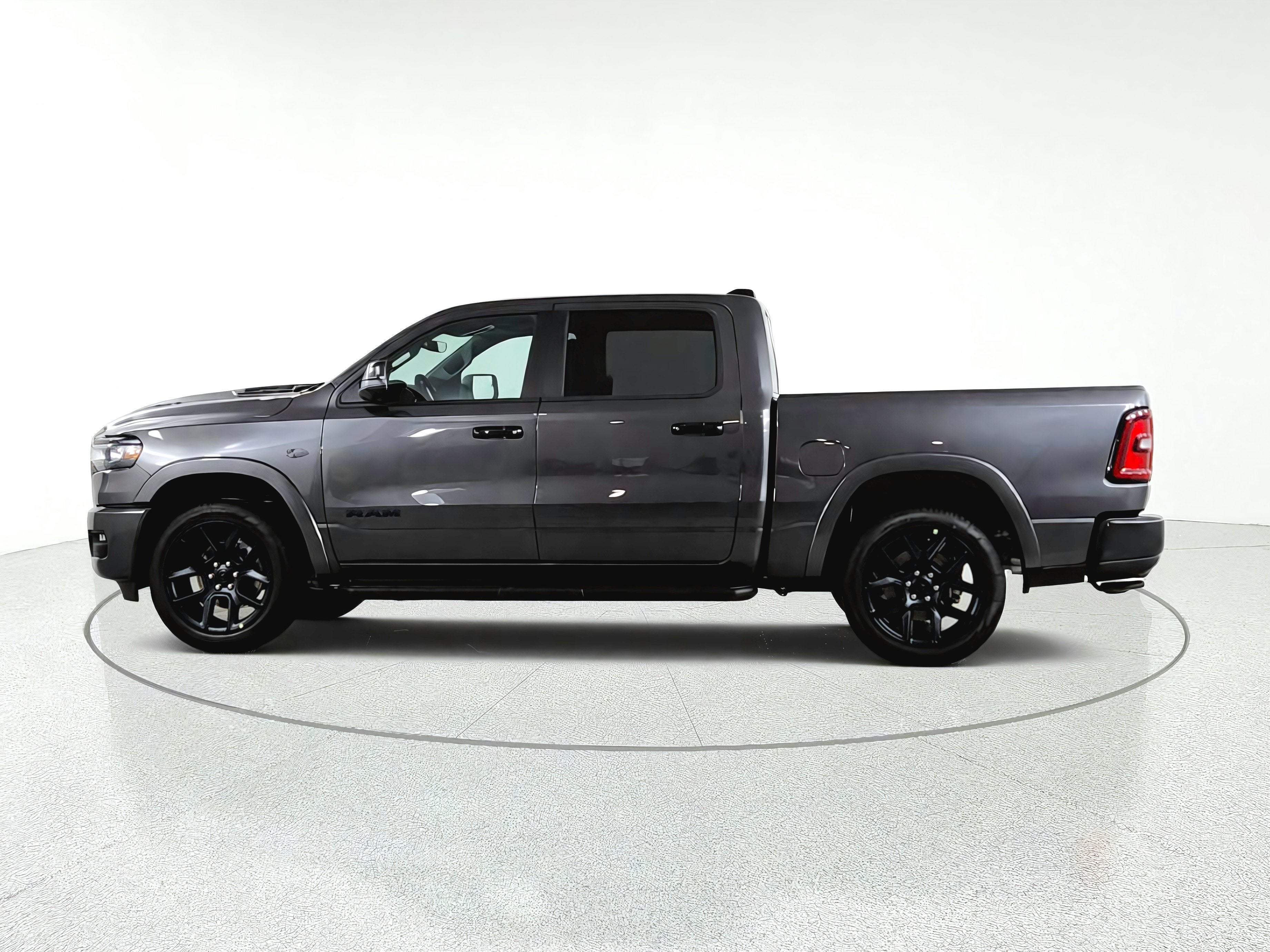 2027 RAM Ram 1500 Laramie 4x4 Crew Cab 5'7" Box