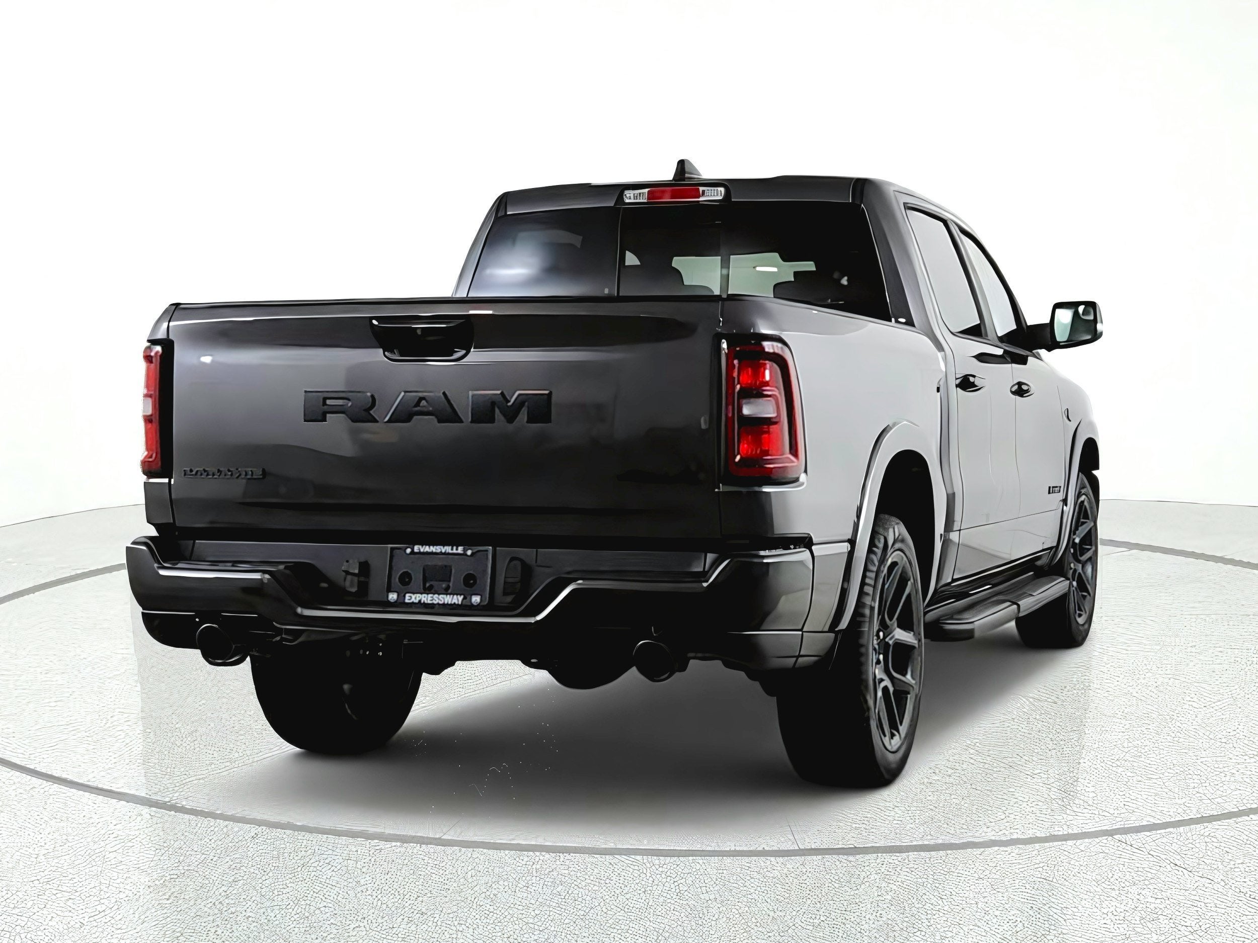 2027 RAM Ram 1500 Laramie 4x4 Crew Cab 5'7" Box