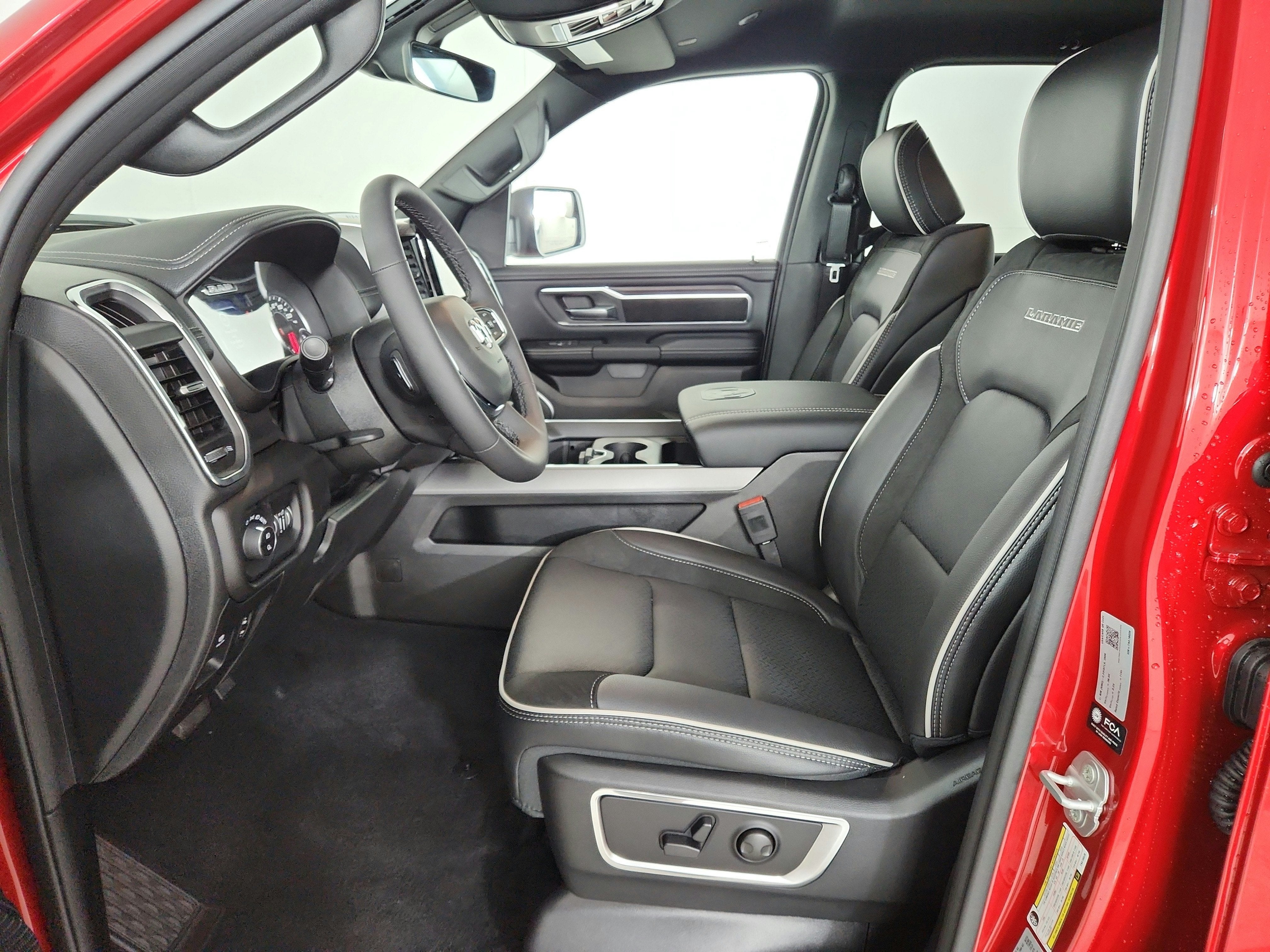 2026 RAM Ram 1500 Laramie 4x4 Crew Cab 5'7" Box
