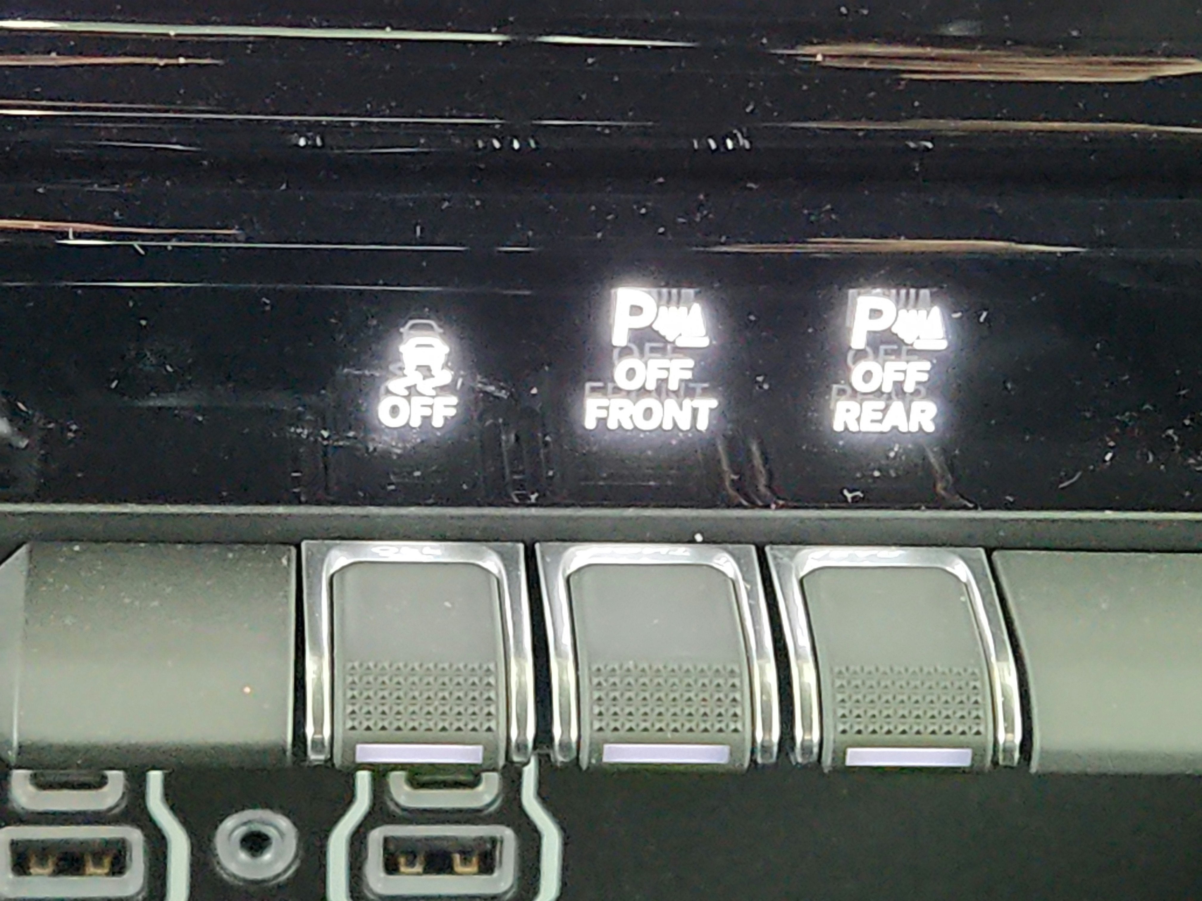 2026 RAM Ram 1500 Laramie 4x4 Crew Cab 5'7" Box