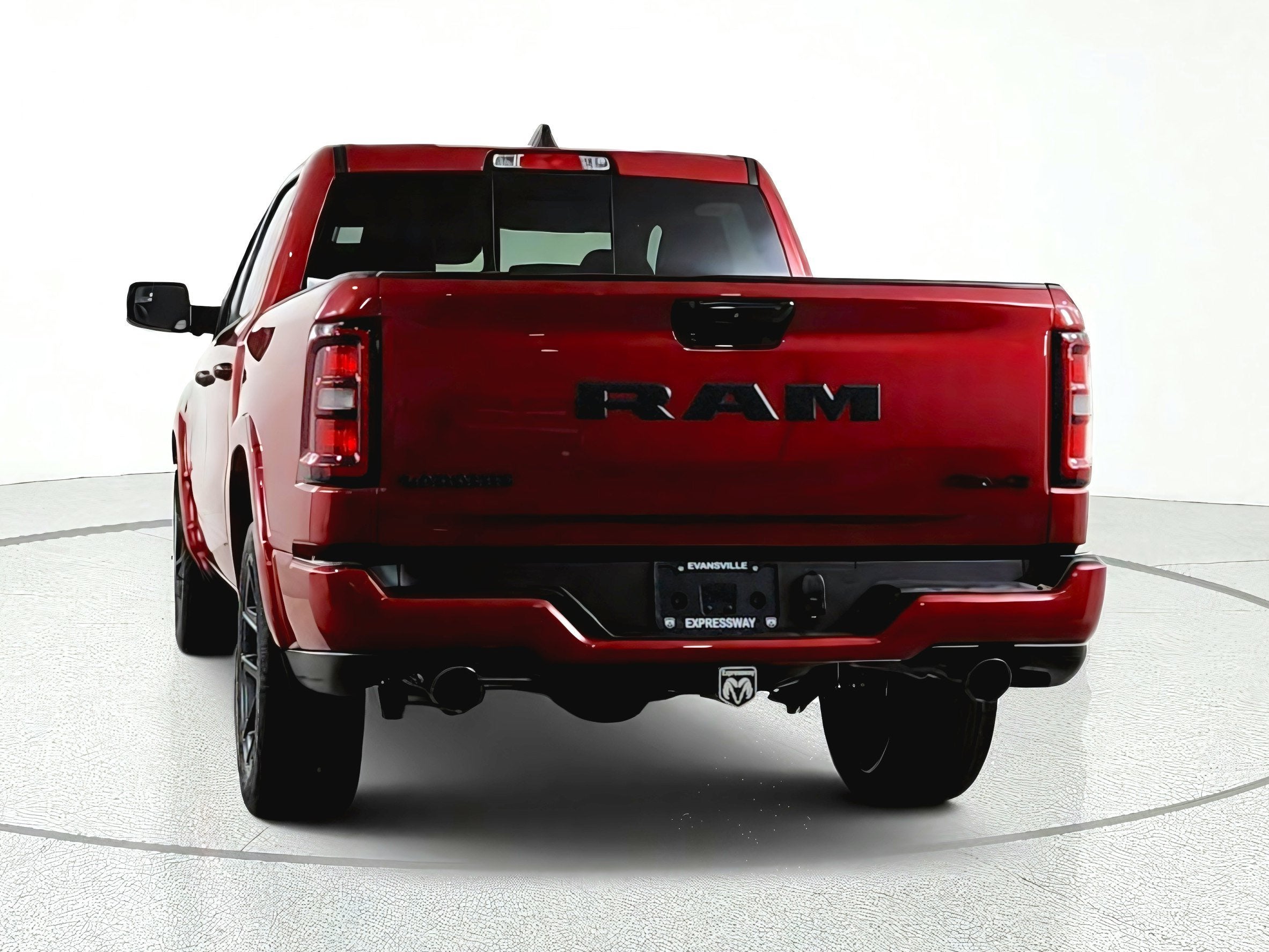 2026 RAM Ram 1500 Laramie 4x4 Crew Cab 5'7" Box