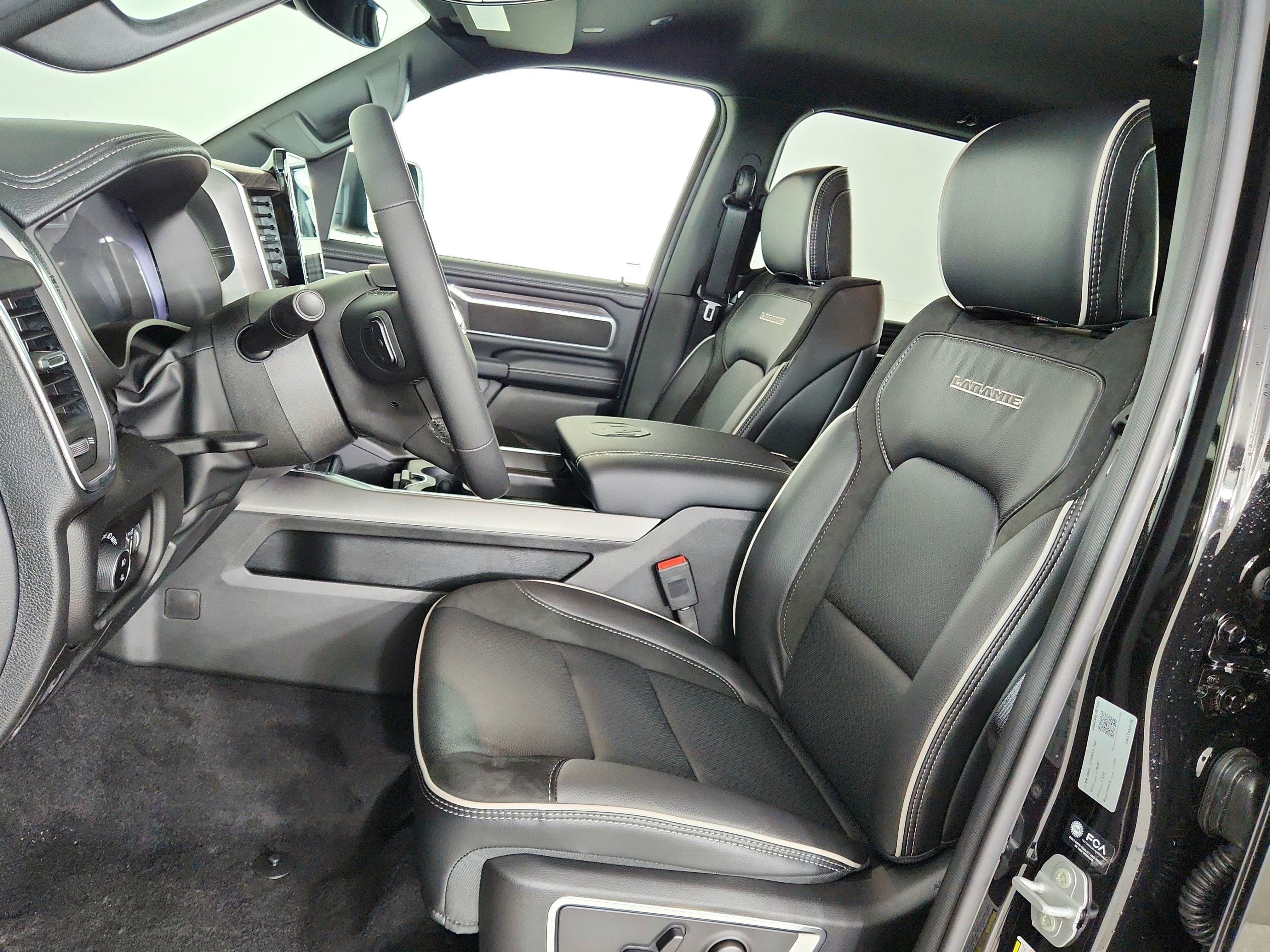 2026 RAM Ram 1500 RAM 1500 LARAMIE CREW CAB 4X4 (144.5 IN WB 5 FT 7 IN BOX)