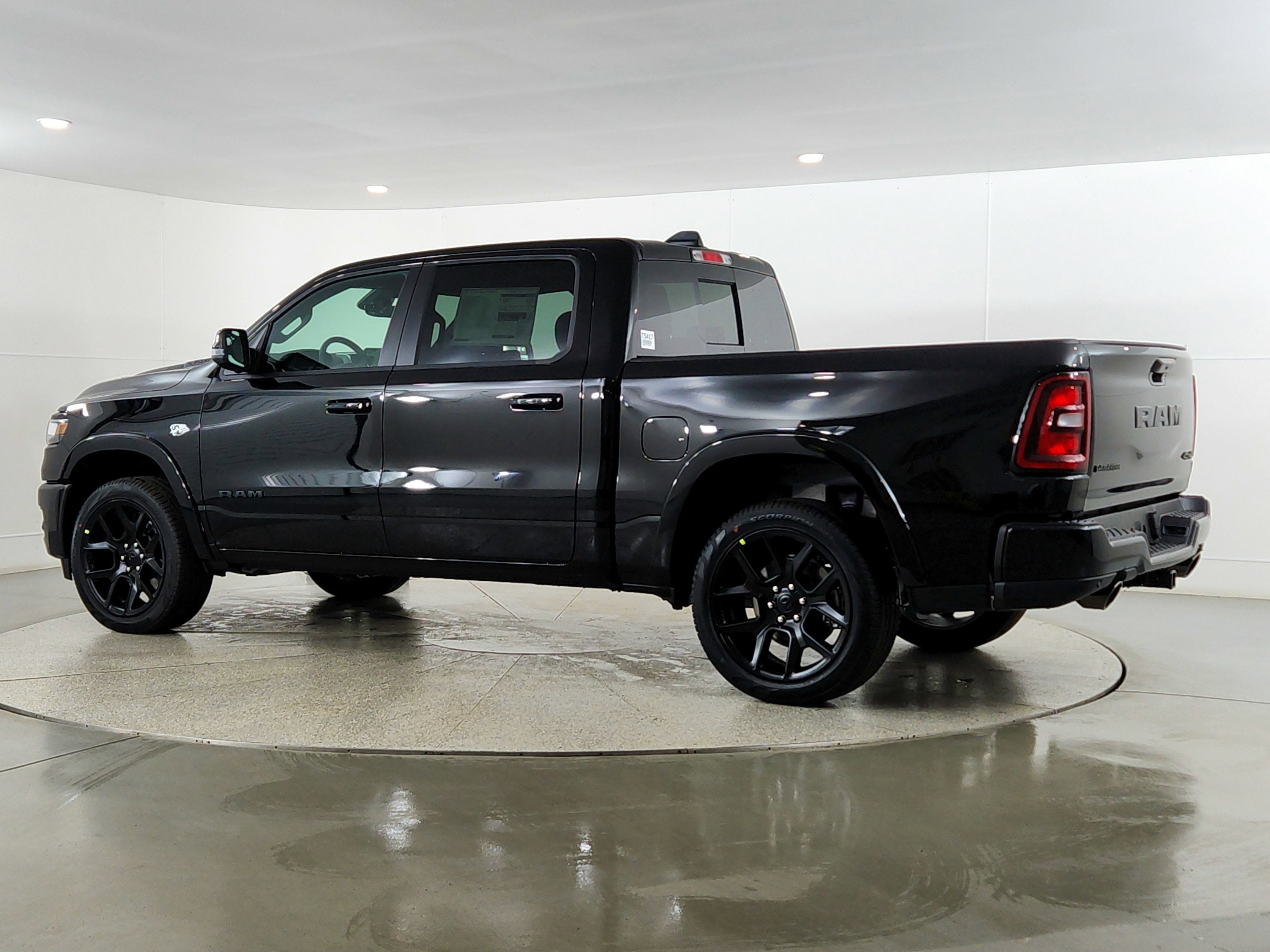 2026 RAM Ram 1500 RAM 1500 LARAMIE CREW CAB 4X4 (144.5 IN WB 5 FT 7 IN BOX)