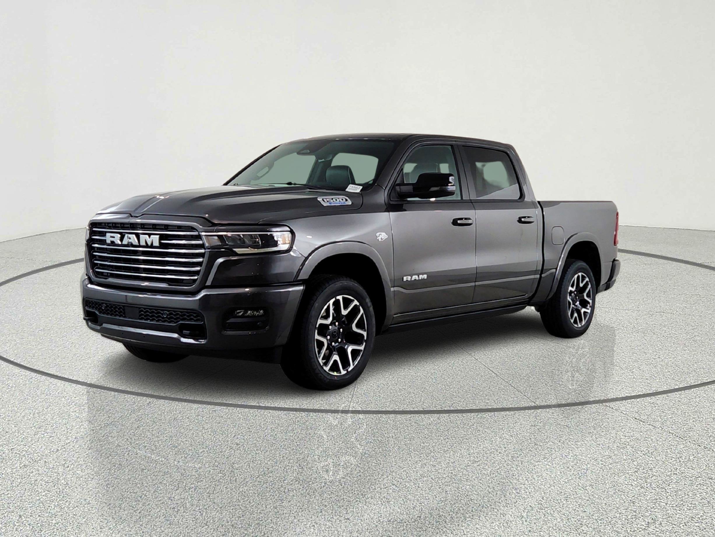 2026 RAM Ram 1500 RAM 1500 LARAMIE CREW CAB 4X4 (144.5 IN WB 5 FT 7 IN BOX)