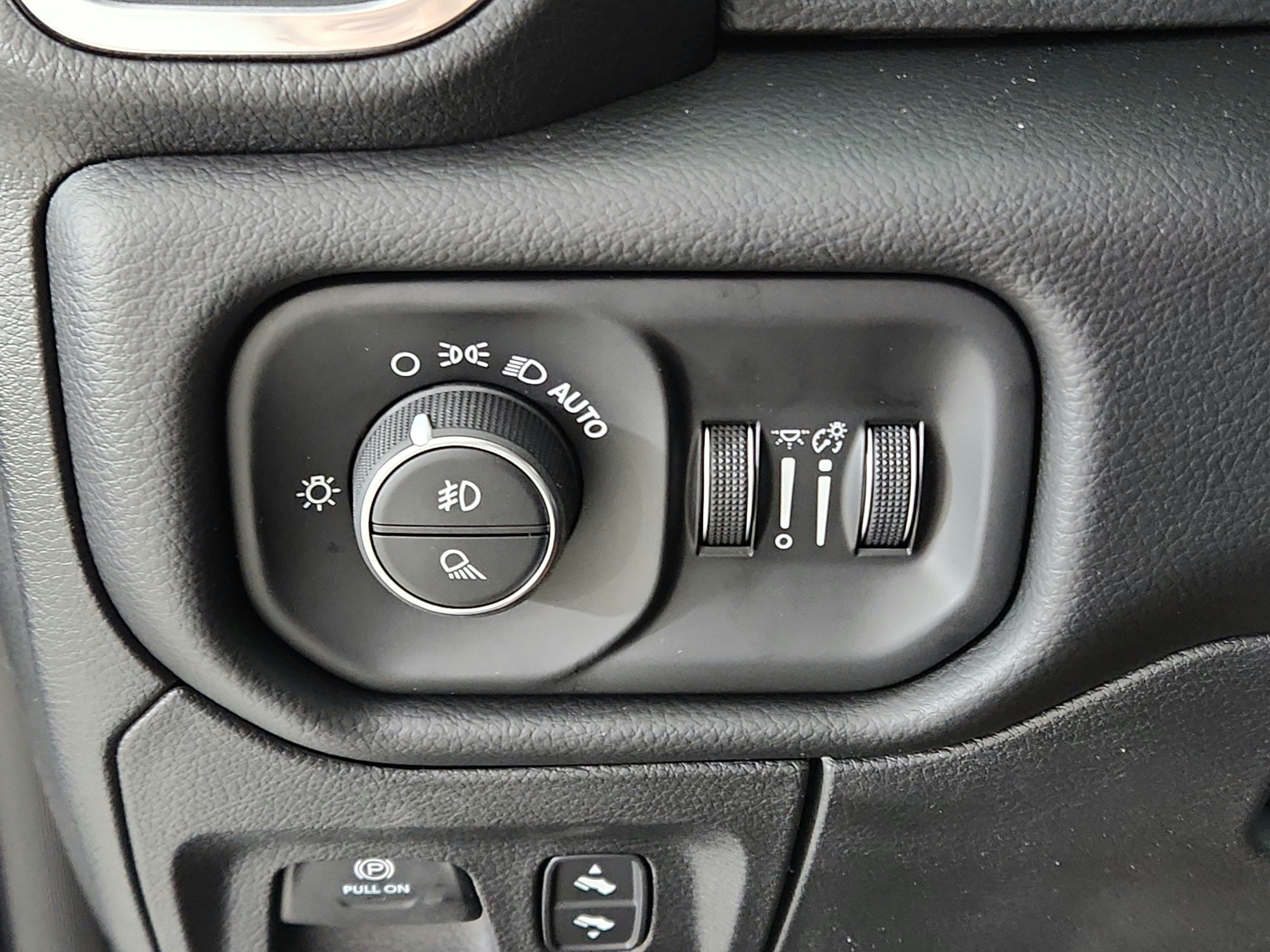 2027 RAM Ram 1500 Laramie