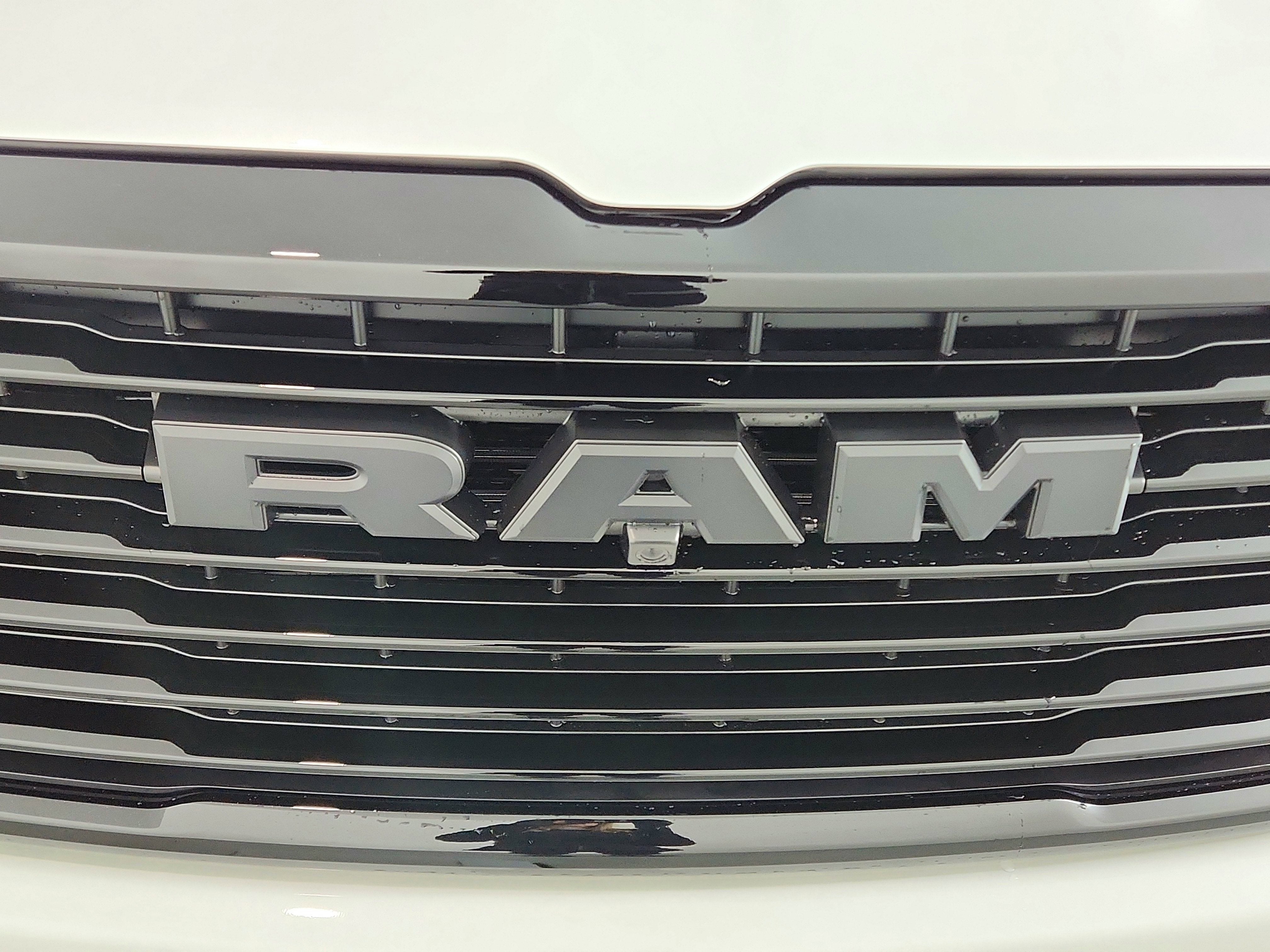 2026 RAM Ram 1500 RAM 1500 LARAMIE CREW CAB 4X4 (144.5 IN WB 5 FT 7 IN BOX)