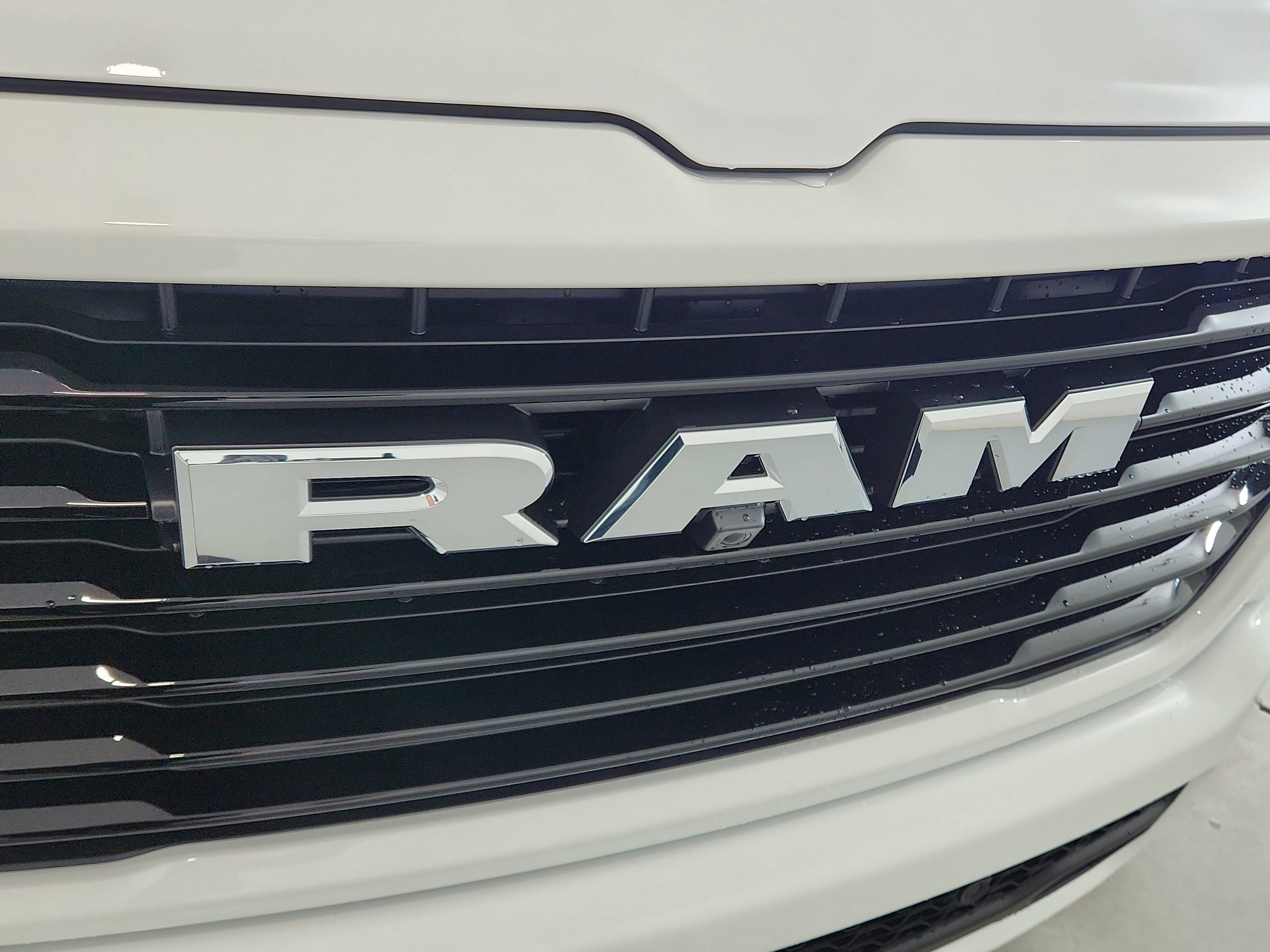 2026 RAM Ram 1500 RAM 1500 LARAMIE CREW CAB 4X4 (144.5 IN WB 5 FT 7 IN BOX)