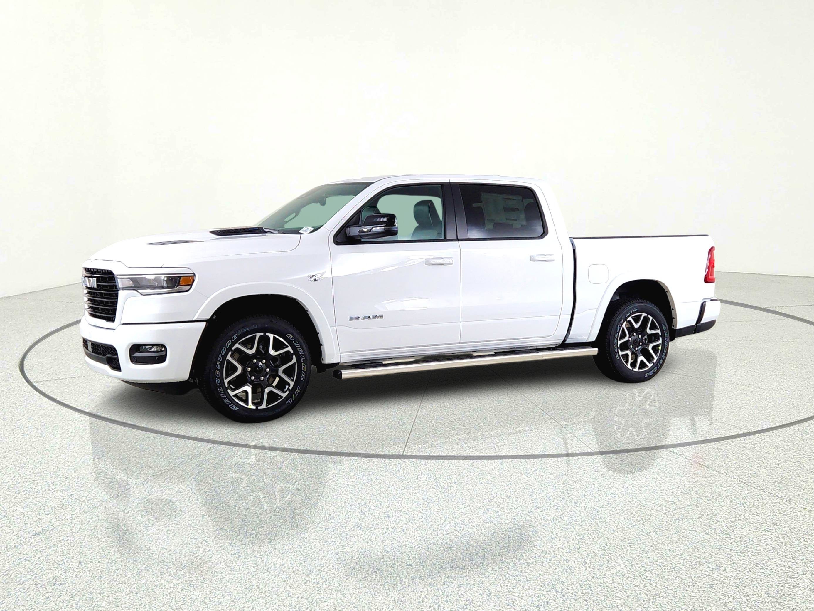 2026 RAM Ram 1500 RAM 1500 LARAMIE CREW CAB 4X4 (144.5 IN WB 5 FT 7 IN BOX)
