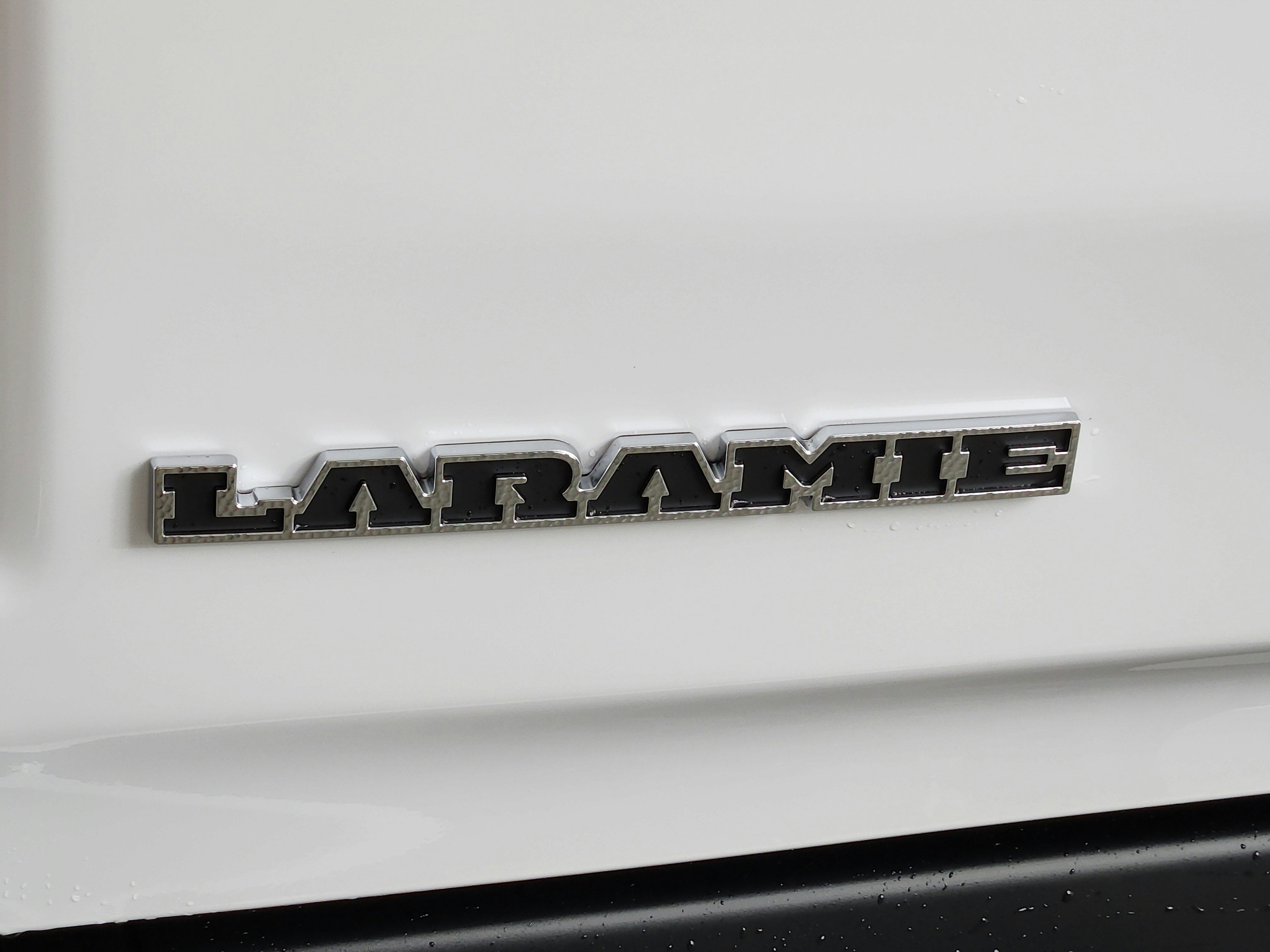 2027 RAM Ram 1500 Laramie 4x4 Crew Cab 5'7" Box