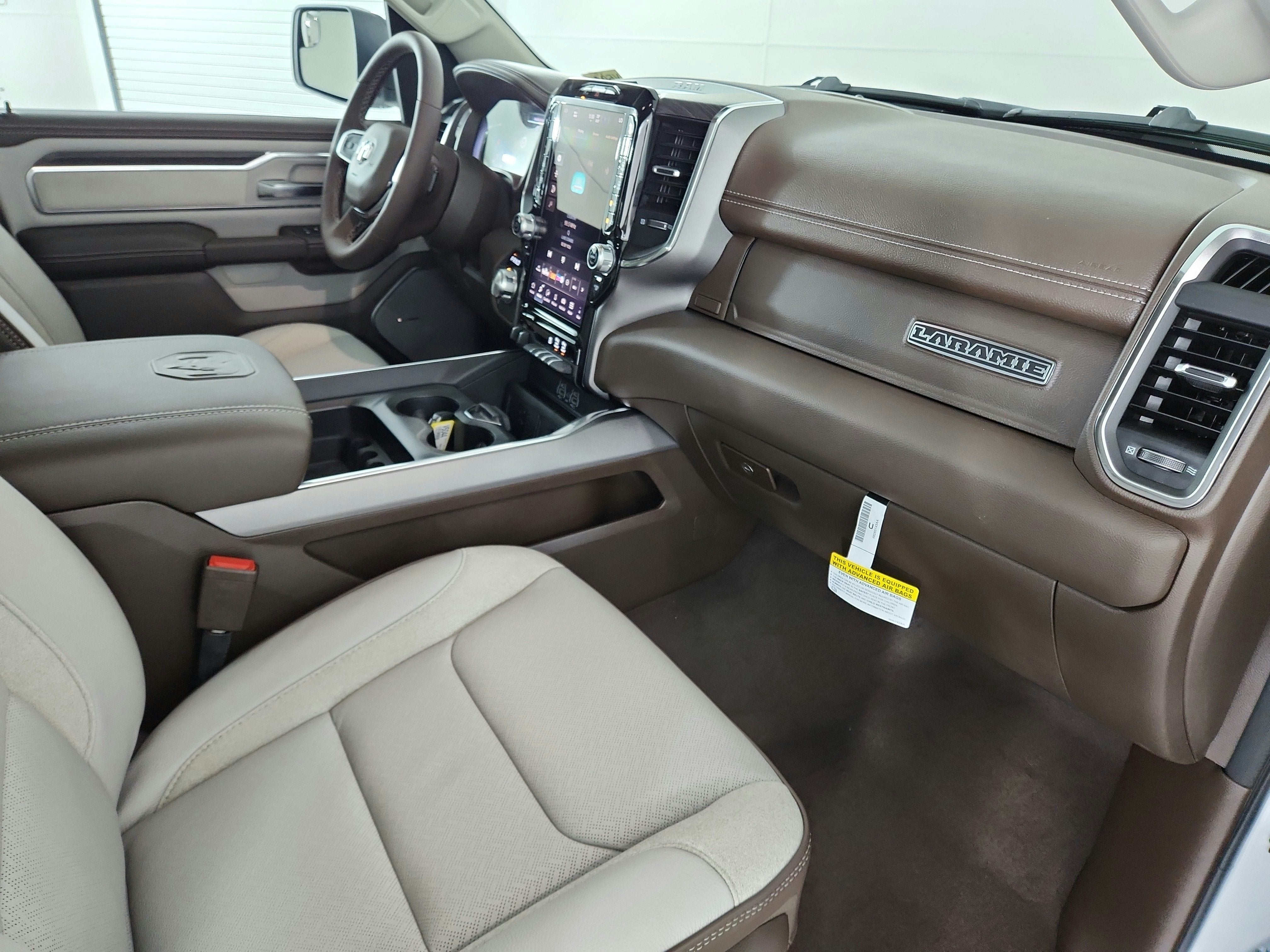 2027 RAM Ram 1500 Laramie 4x4 Crew Cab 5'7" Box