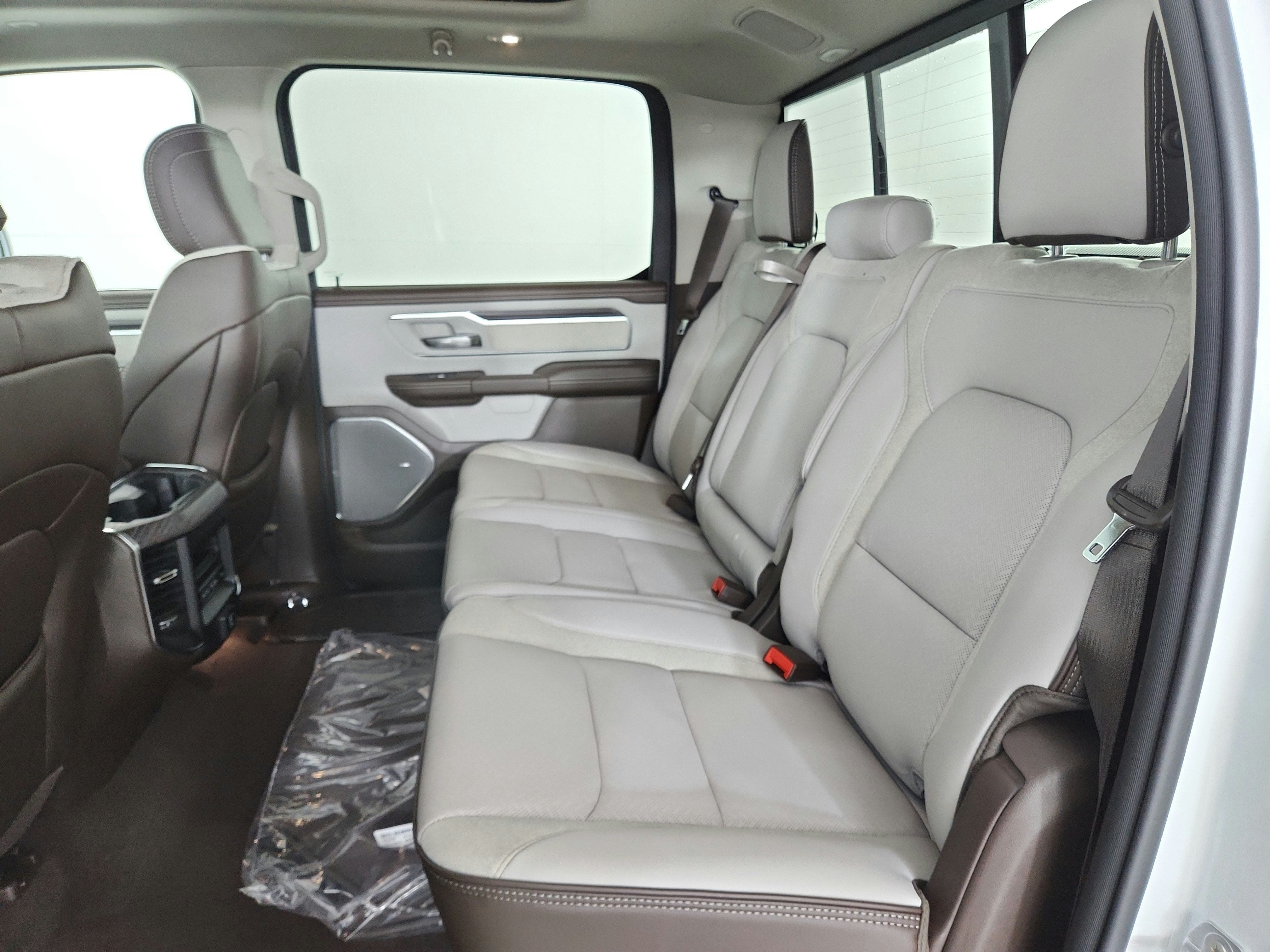 2027 RAM Ram 1500 Laramie 4x4 Crew Cab 5'7" Box