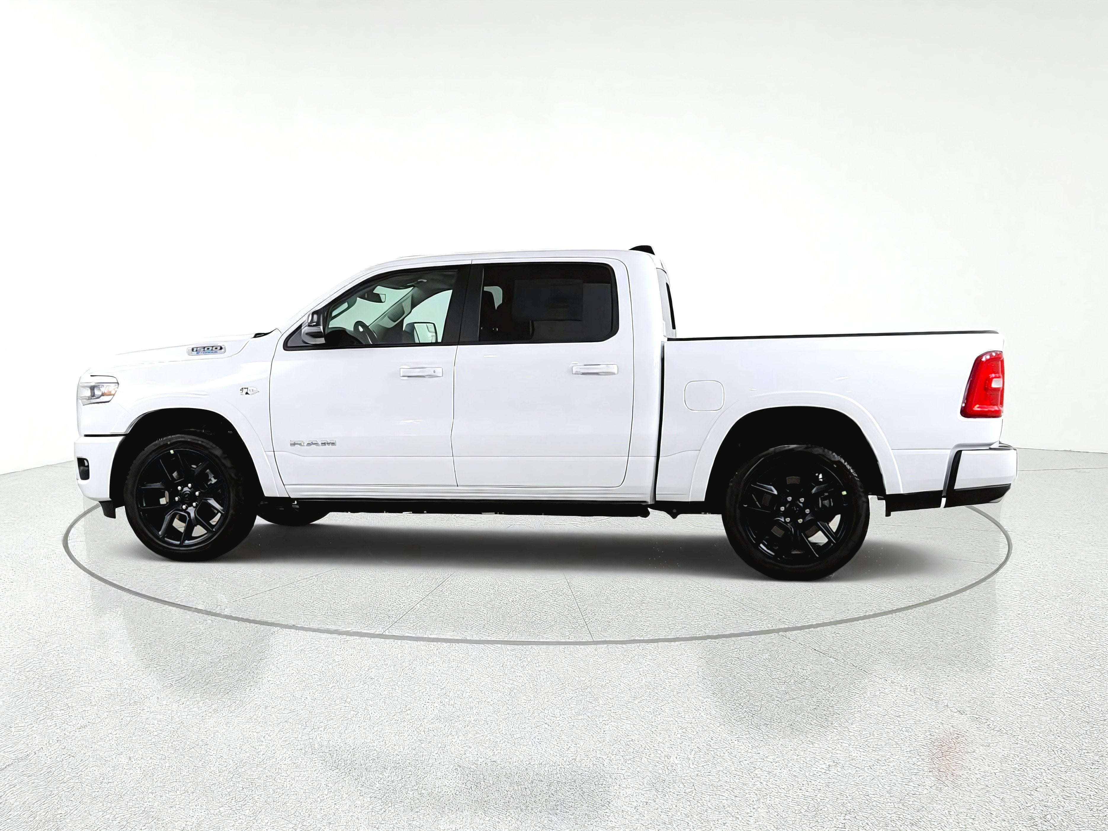 2027 RAM Ram 1500 Laramie 4x4 Crew Cab 5'7" Box