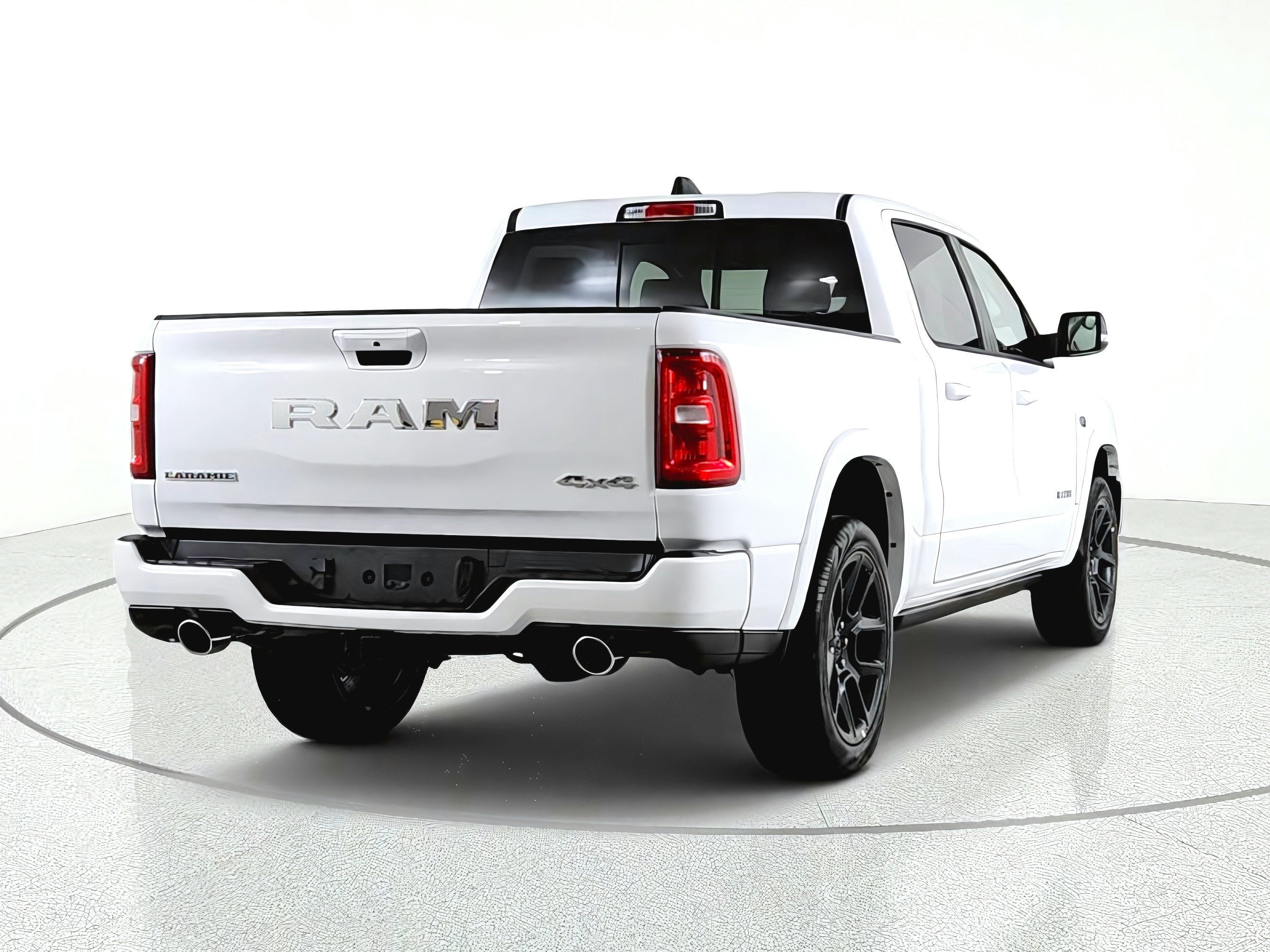 2027 RAM Ram 1500 Laramie 4x4 Crew Cab 5'7" Box