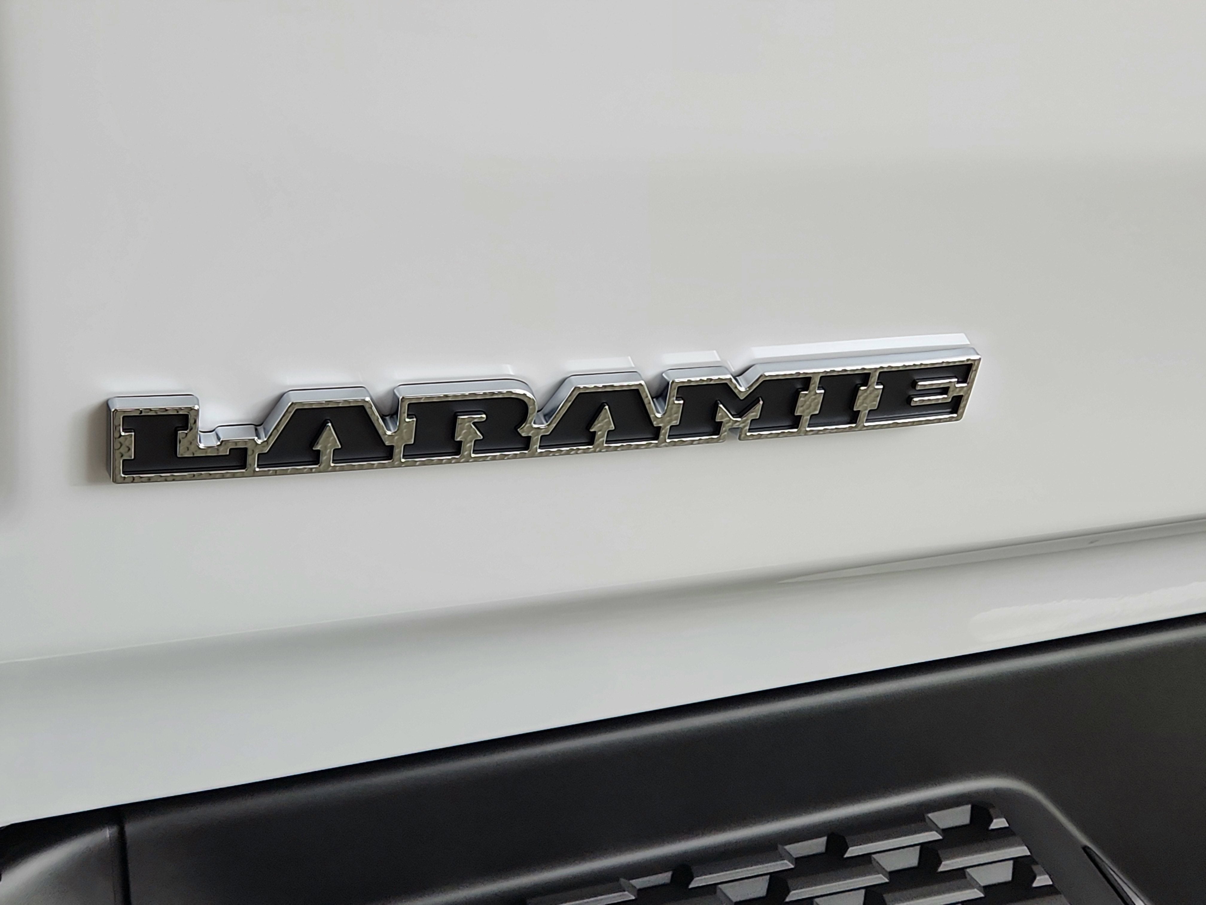 2026 RAM Ram 1500 RAM 1500 LARAMIE CREW CAB 4X4 (144.5 IN WB 5 FT 7 IN BOX)