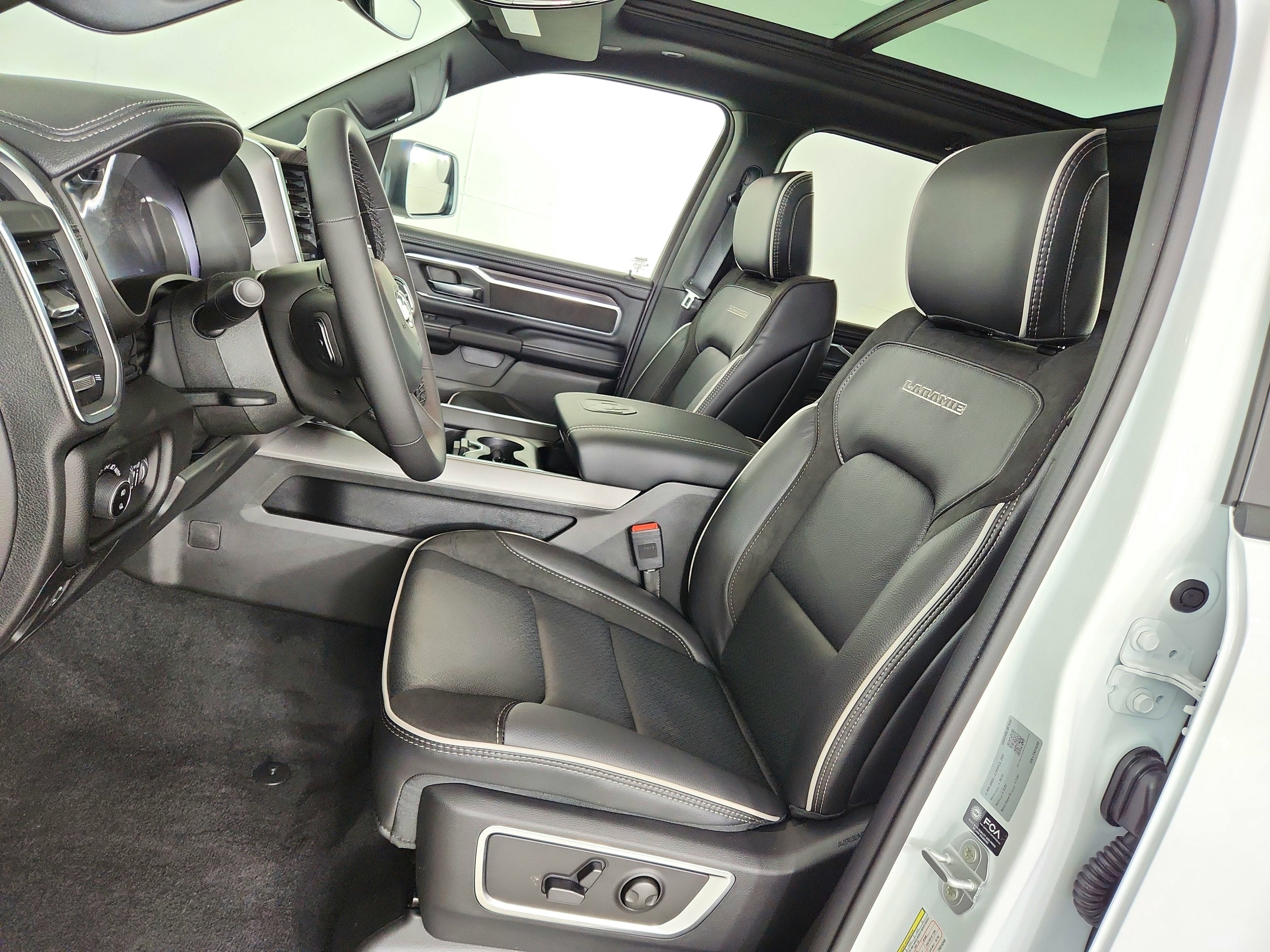 2026 RAM Ram 1500 RAM 1500 LARAMIE CREW CAB 4X4 (144.5 IN WB 5 FT 7 IN BOX)