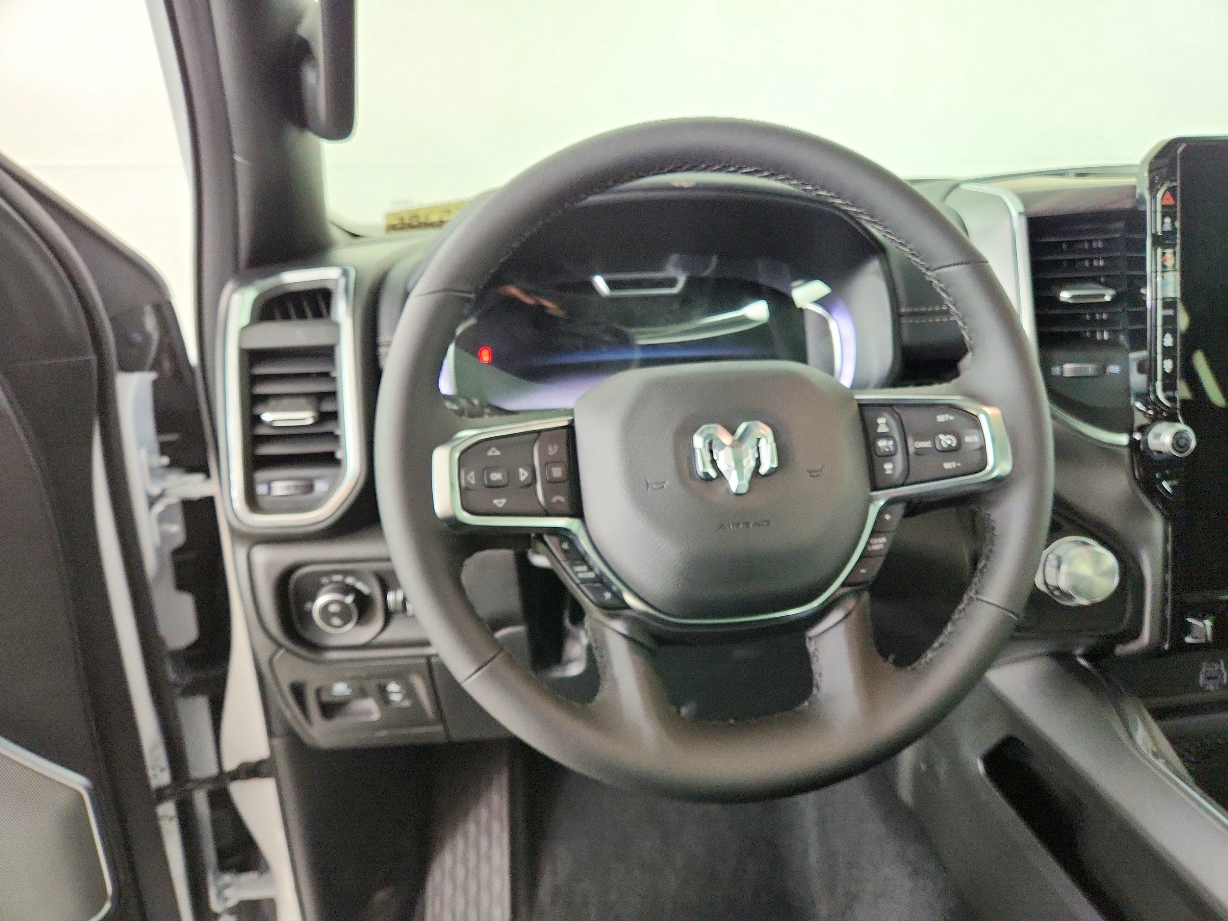 2026 RAM Ram 1500 RAM 1500 LARAMIE CREW CAB 4X4 (144.5 IN WB 5 FT 7 IN BOX)