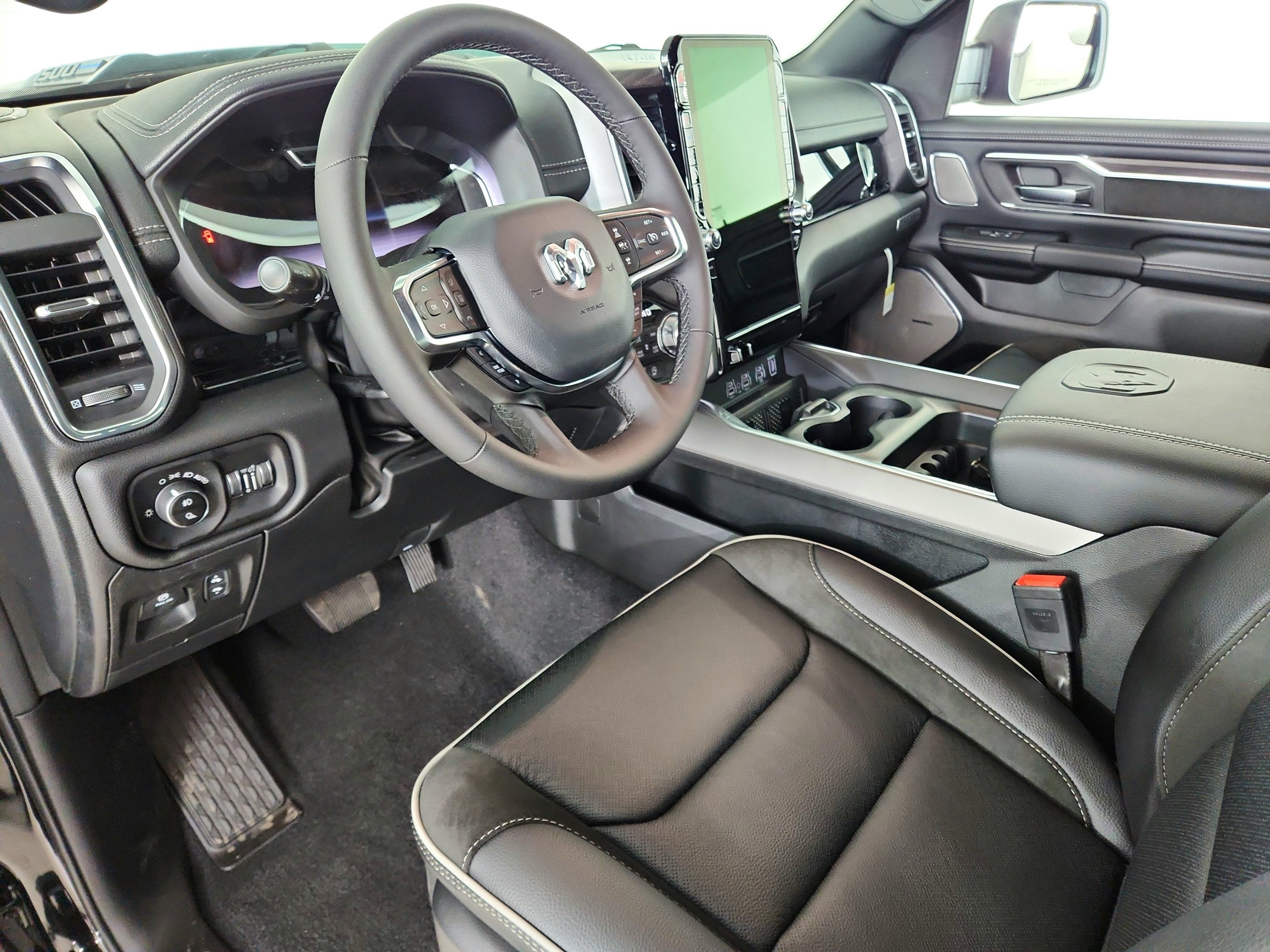 2026 RAM Ram 1500 RAM 1500 LARAMIE CREW CAB 4X4 (144.5 IN WB 5 FT 7 IN BOX)