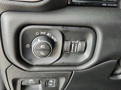 2026 RAM Ram 1500 RAM 1500 LARAMIE CREW CAB 4X4 (144.5 IN WB 5 FT 7 IN BOX)