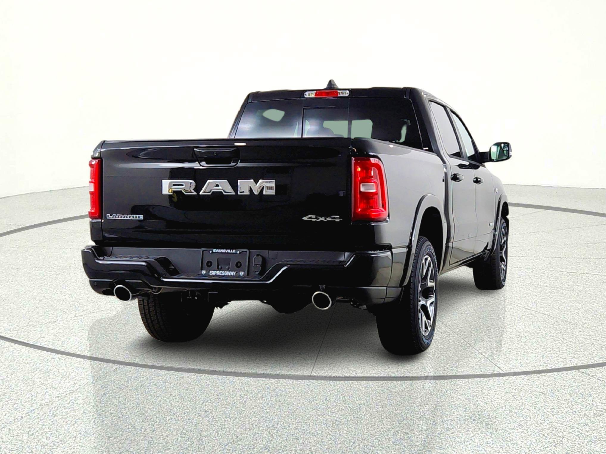 2026 RAM Ram 1500 RAM 1500 LARAMIE CREW CAB 4X4 (144.5 IN WB 5 FT 7 IN BOX)