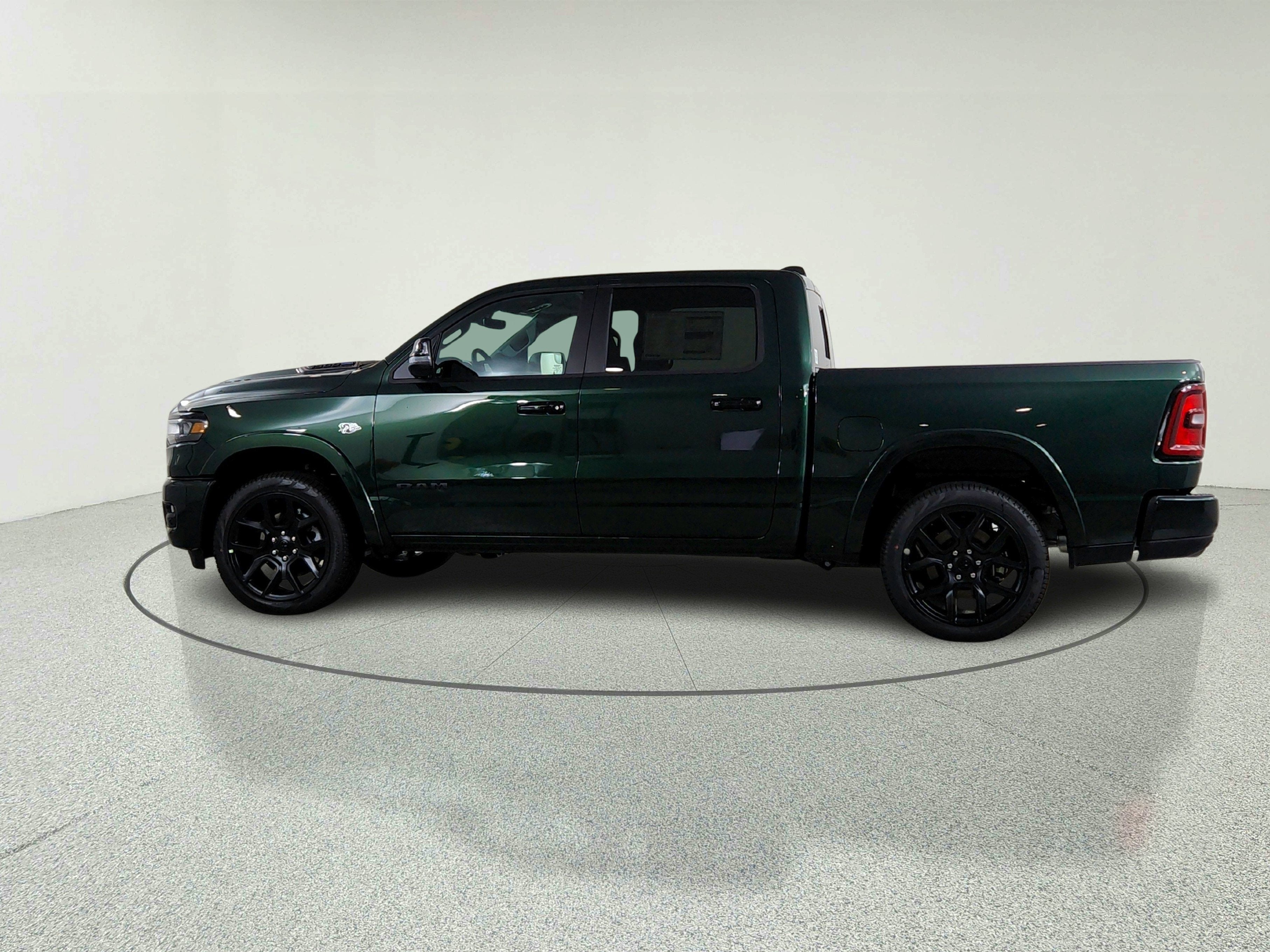 2026 RAM Ram 1500 RAM 1500 LARAMIE CREW CAB 4X4 (144.5 IN WB 5 FT 7 IN BOX)