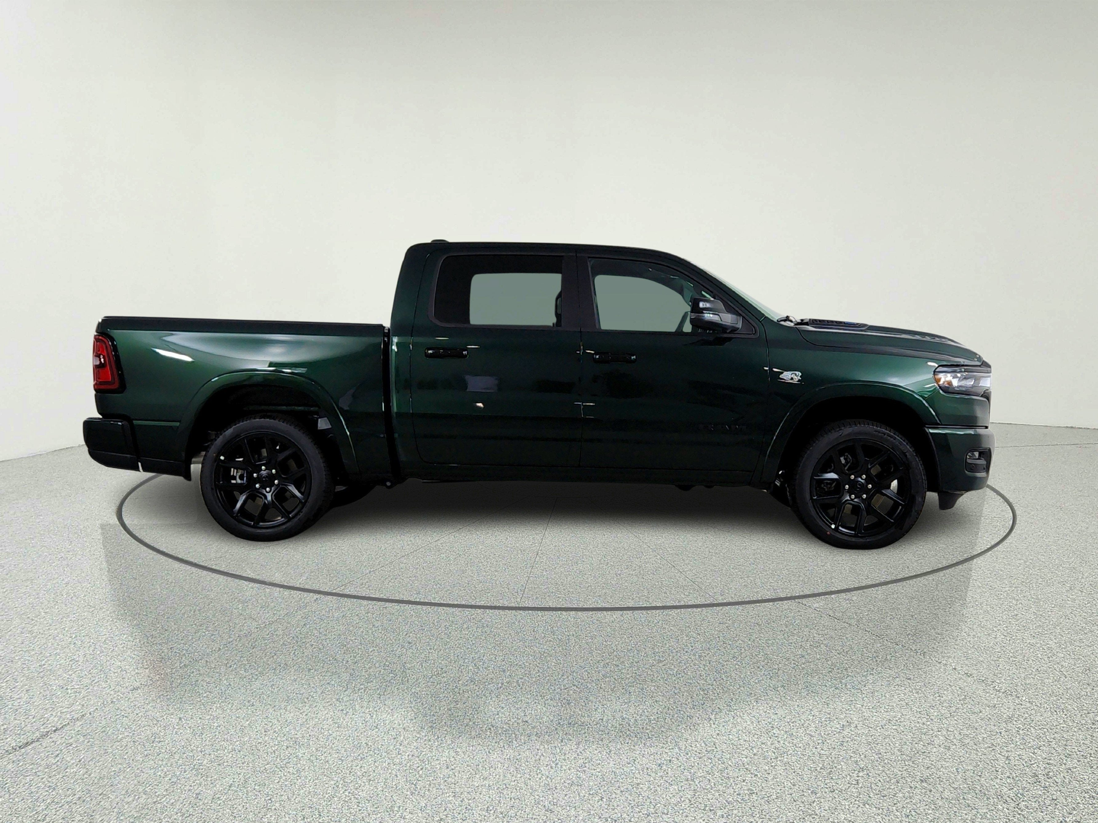 2026 RAM Ram 1500 RAM 1500 LARAMIE CREW CAB 4X4 (144.5 IN WB 5 FT 7 IN BOX)