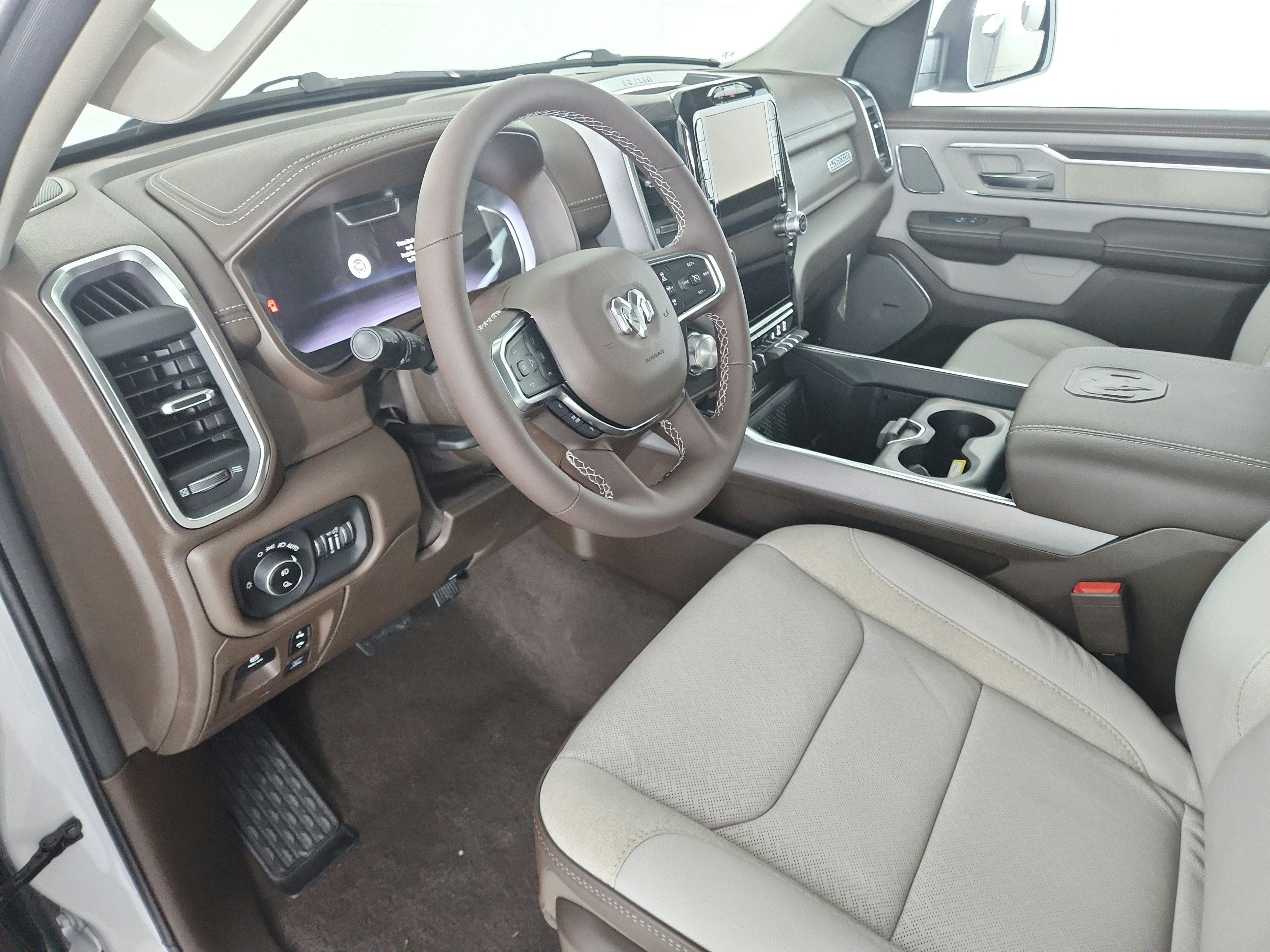 2027 RAM Ram 1500 Laramie 4x4 Crew Cab 5'7" Box