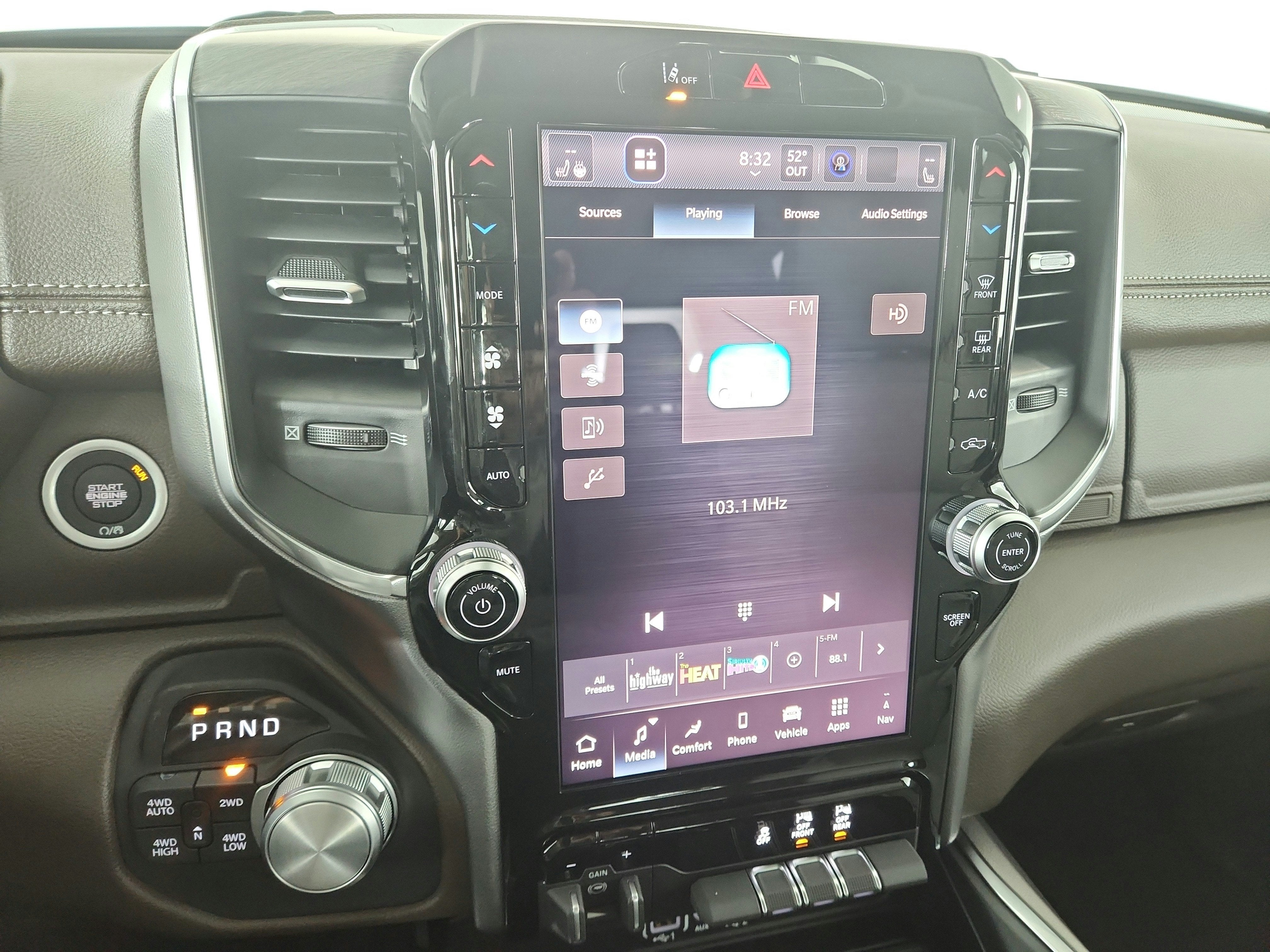 2027 RAM Ram 1500 Laramie 4x4 Crew Cab 5'7" Box