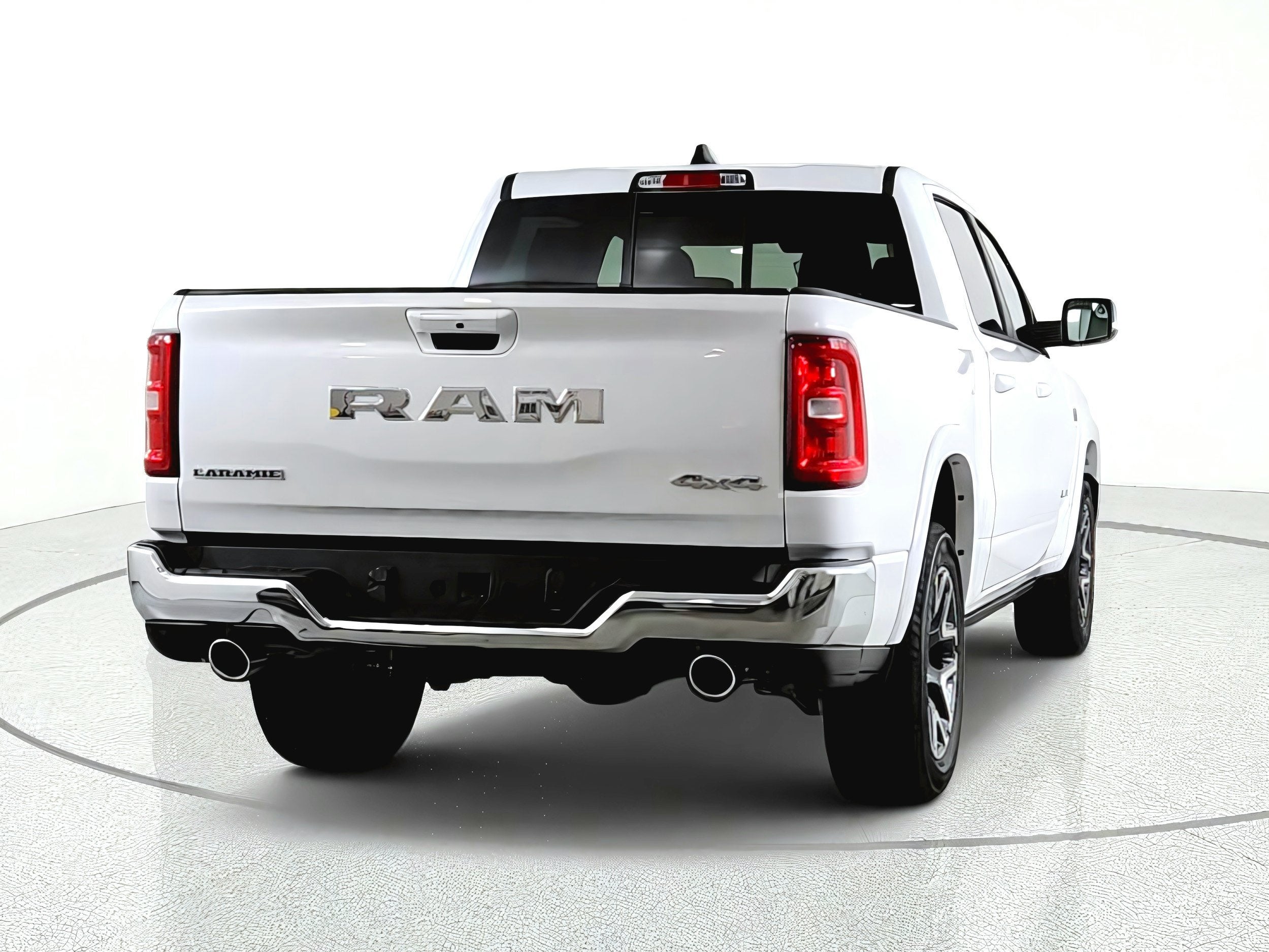 2027 RAM Ram 1500 Laramie 4x4 Crew Cab 5'7" Box