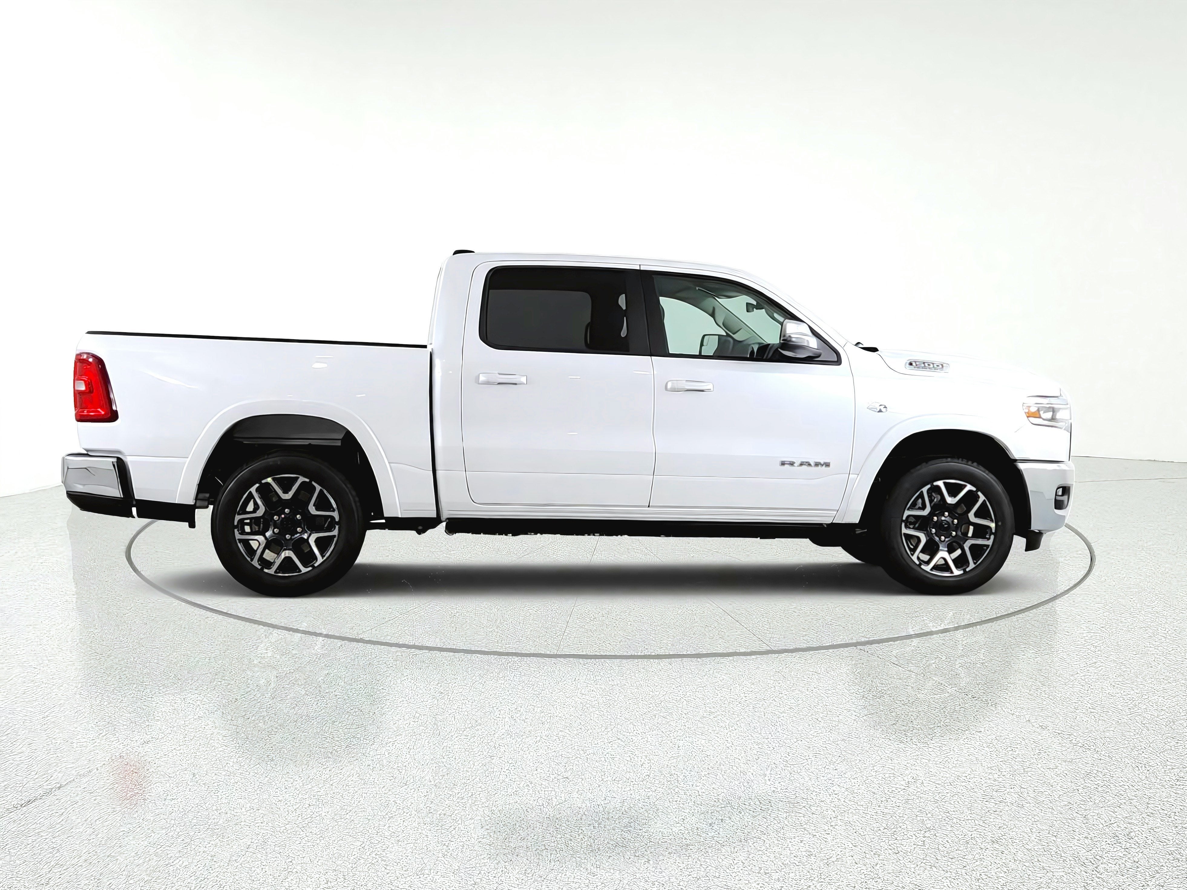 2027 RAM Ram 1500 Laramie 4x4 Crew Cab 5'7" Box